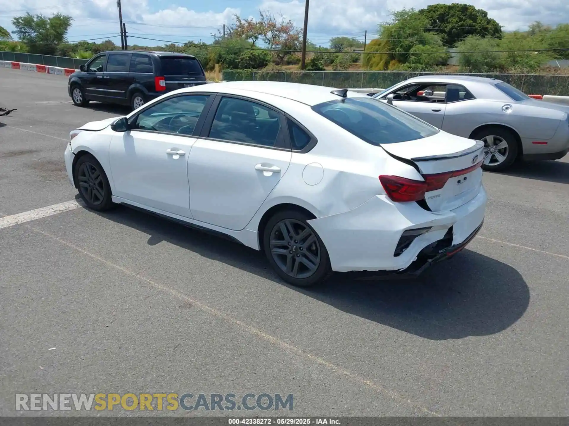 3 Photograph of a damaged car 3KPF34AD0ME393490 KIA FORTE 2021