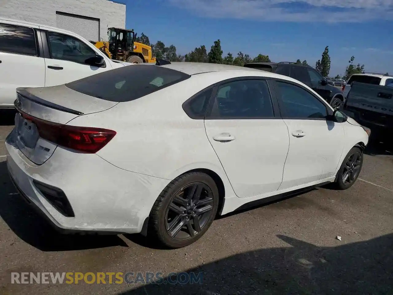 3 Photograph of a damaged car 3KPF34AD0ME410451 KIA FORTE 2021