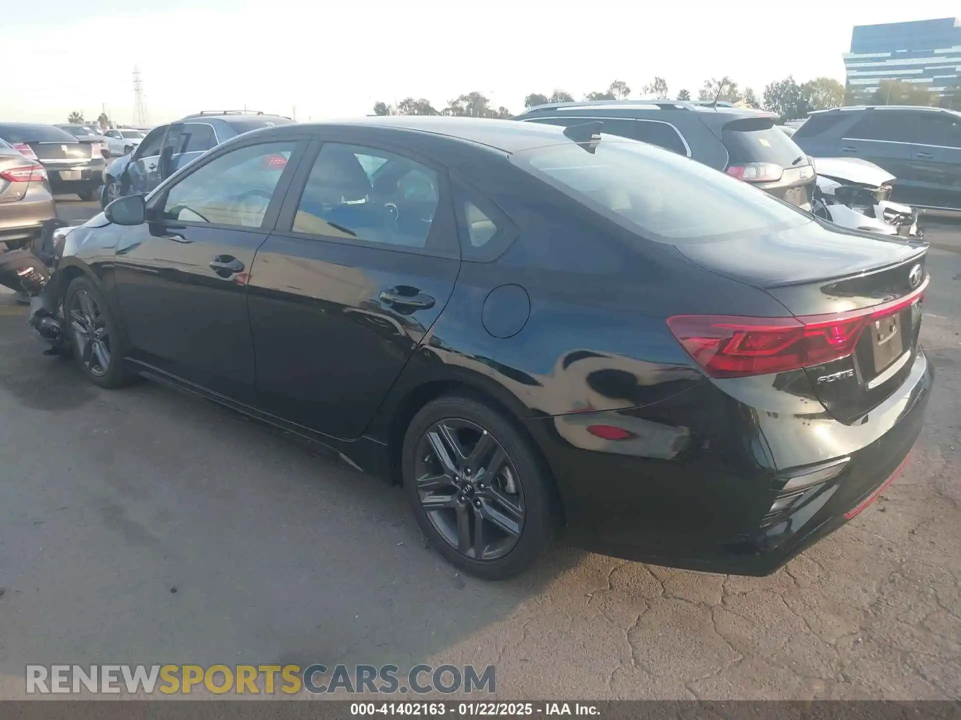 3 Photograph of a damaged car 3KPF34AD0ME412510 KIA FORTE 2021