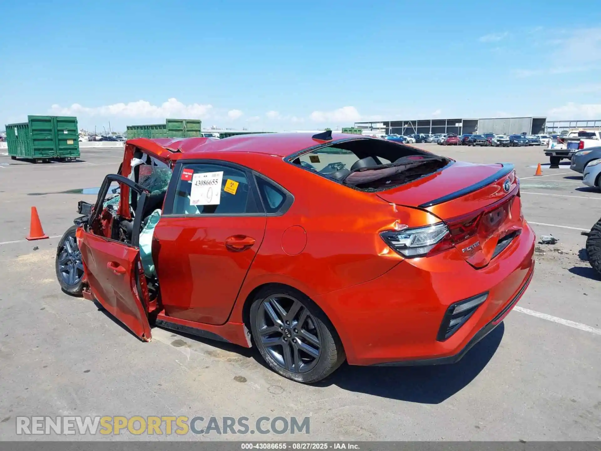 3 Фотография поврежденного автомобиля 3KPF34AD1ME389268 KIA FORTE 2021