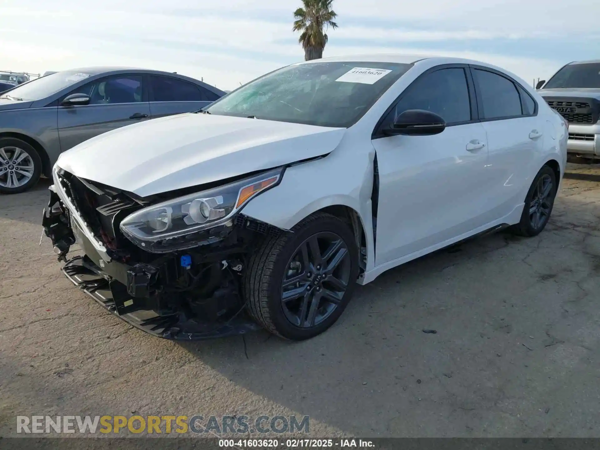 2 Photograph of a damaged car 3KPF34AD1ME404951 KIA FORTE 2021