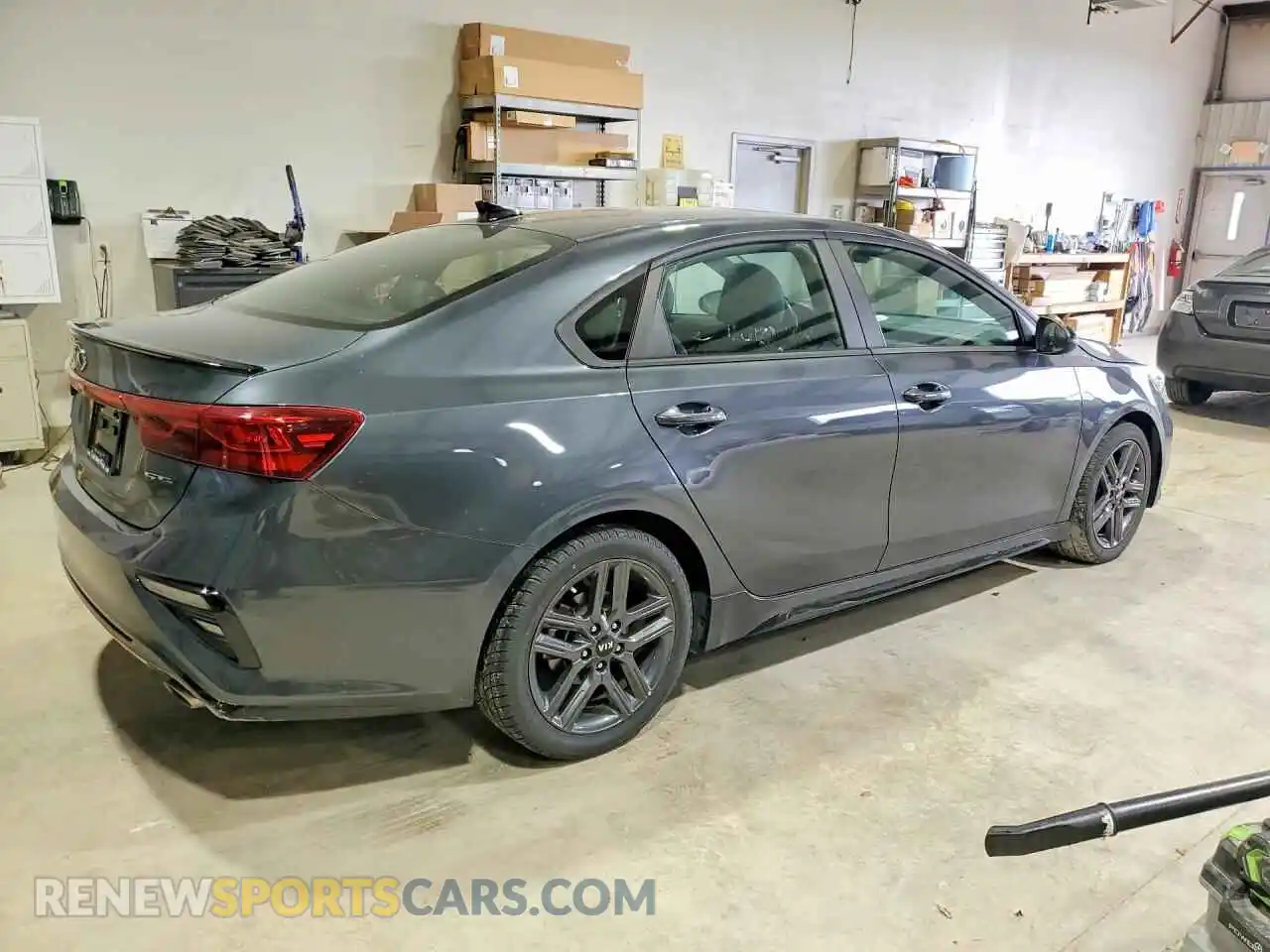 3 Photograph of a damaged car 3KPF34AD1ME419580 KIA FORTE 2021