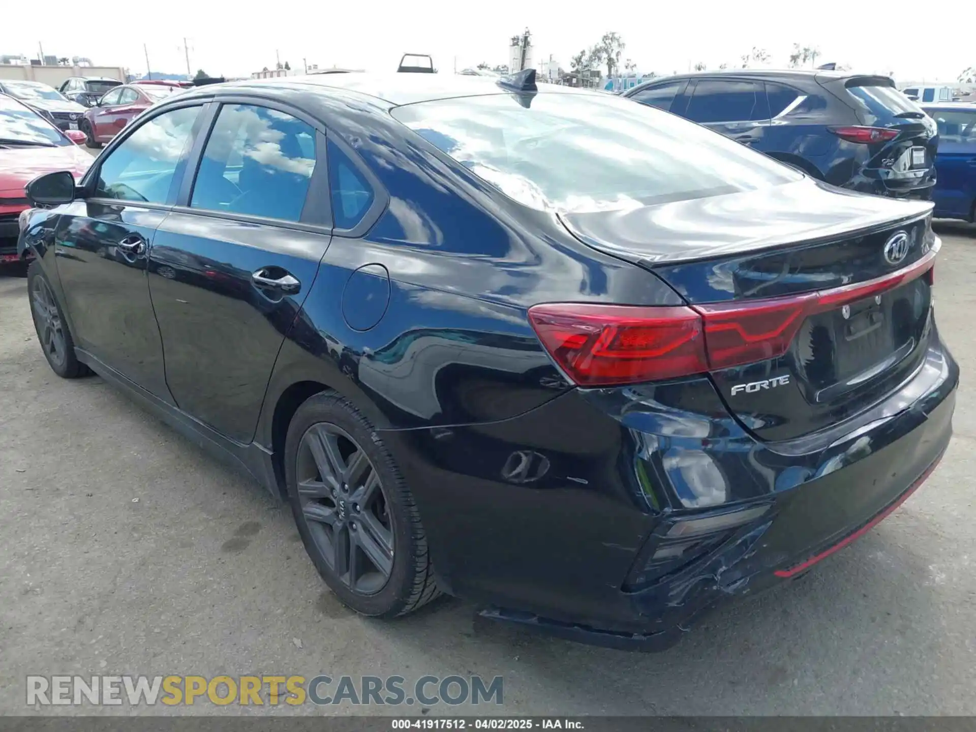 3 Фотография поврежденного автомобиля 3KPF34AD2ME272864 KIA FORTE 2021