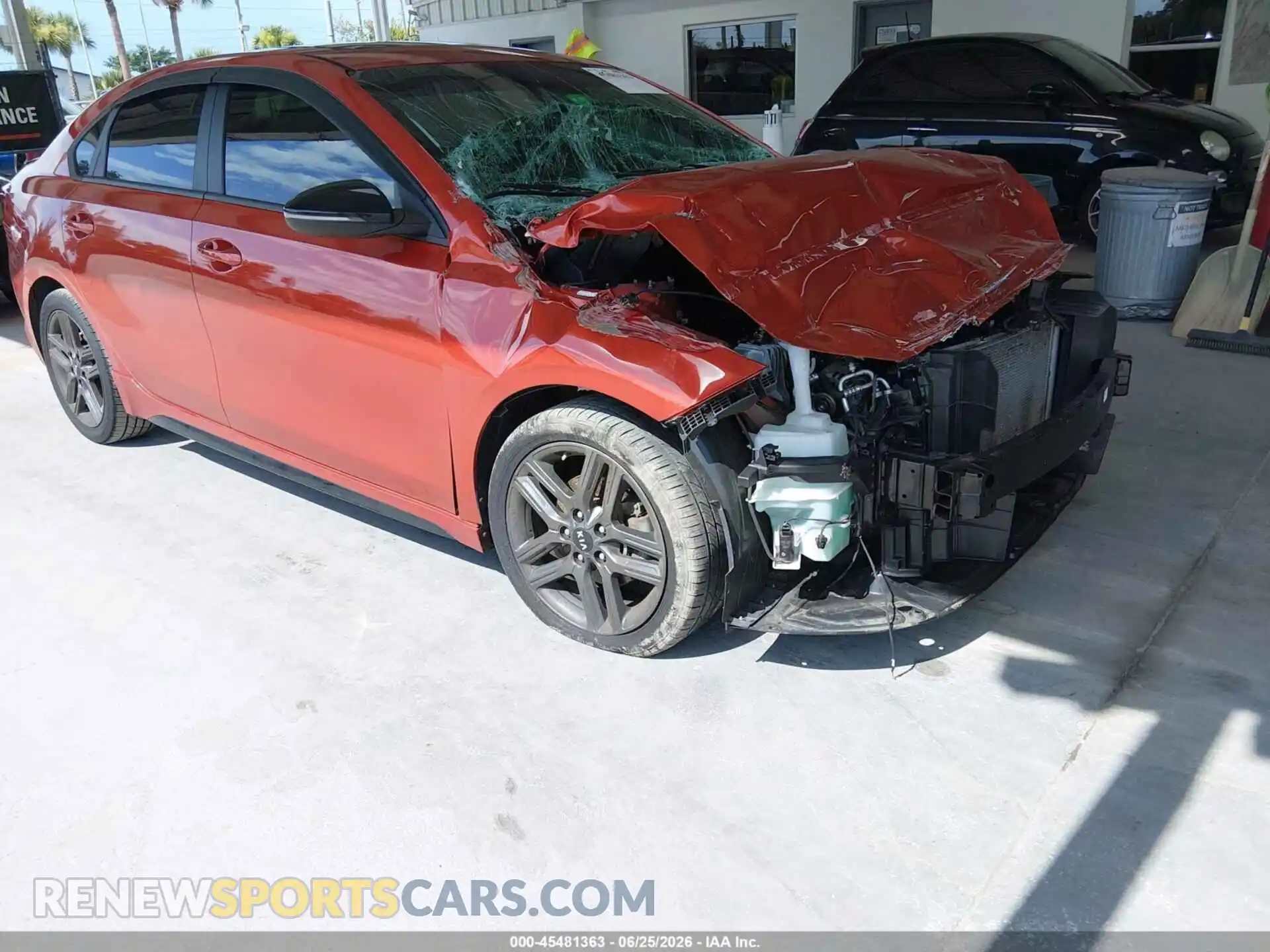 1 Photograph of a damaged car 3KPF34AD2ME280088 KIA FORTE 2021