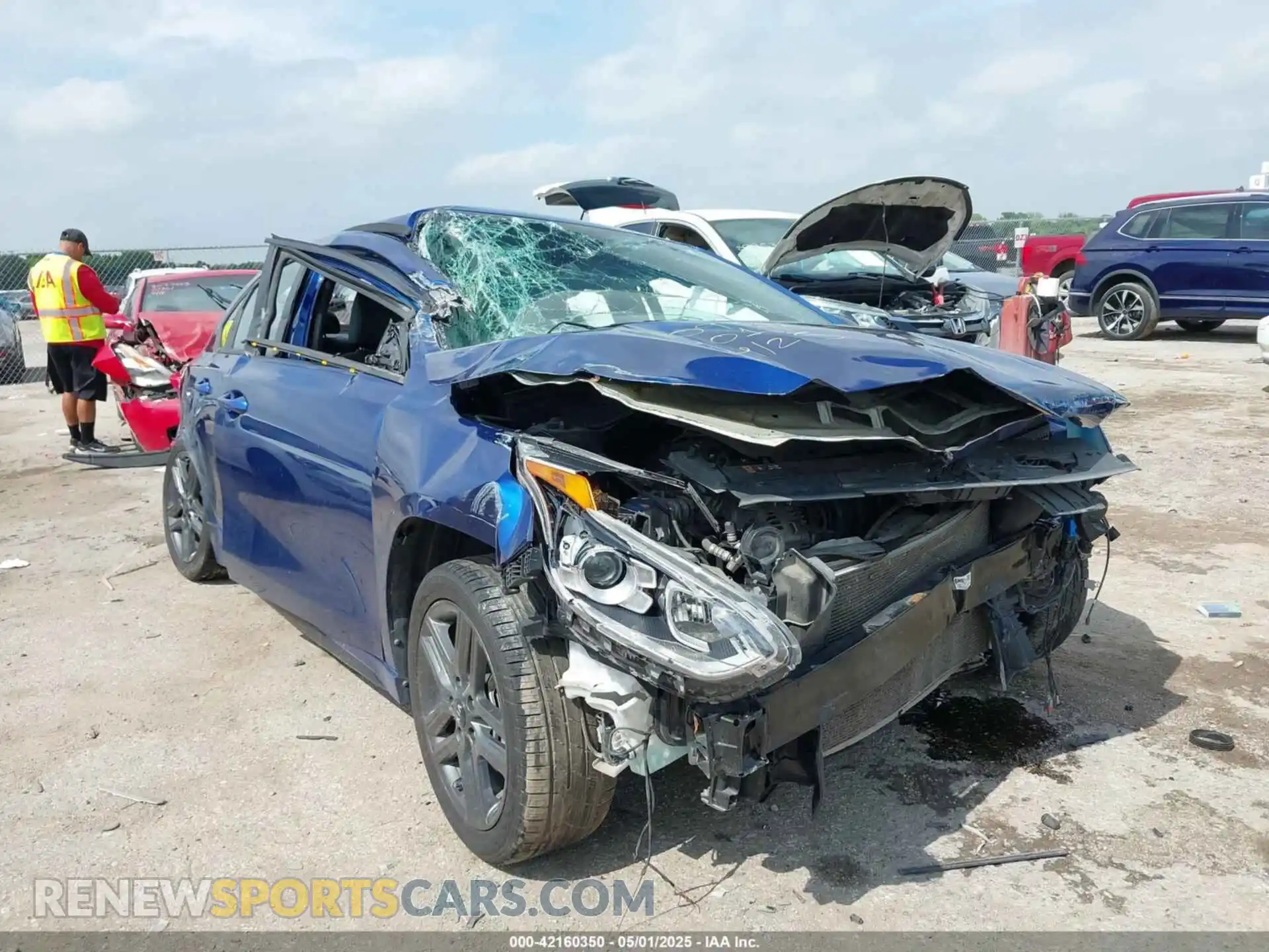 1 Photograph of a damaged car 3KPF34AD2ME401914 KIA FORTE 2021