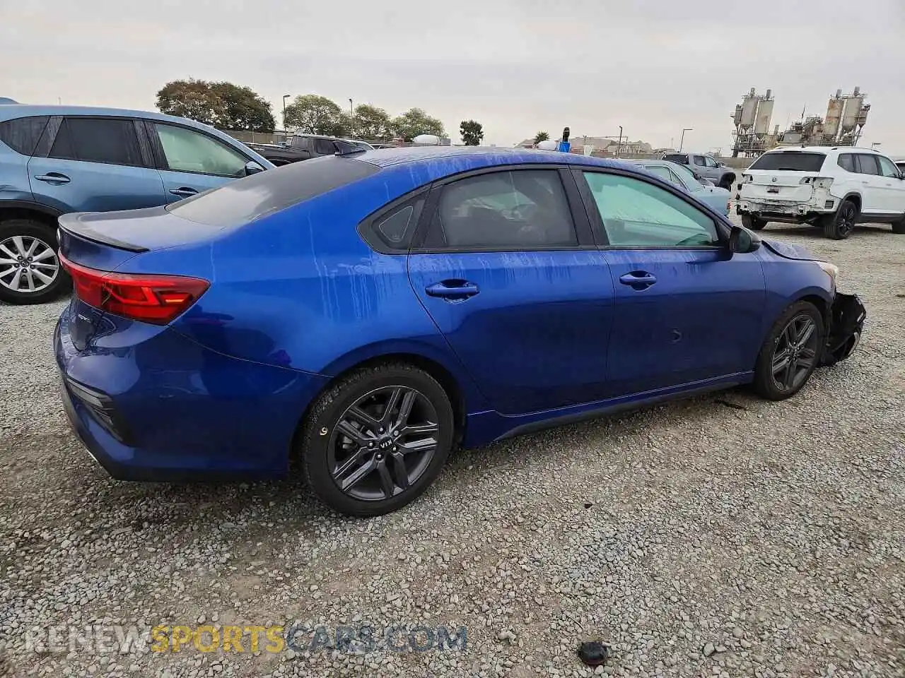 3 fotografías del automóvil dañado 3KPF34AD3ME271836 KIA FORTE 2021