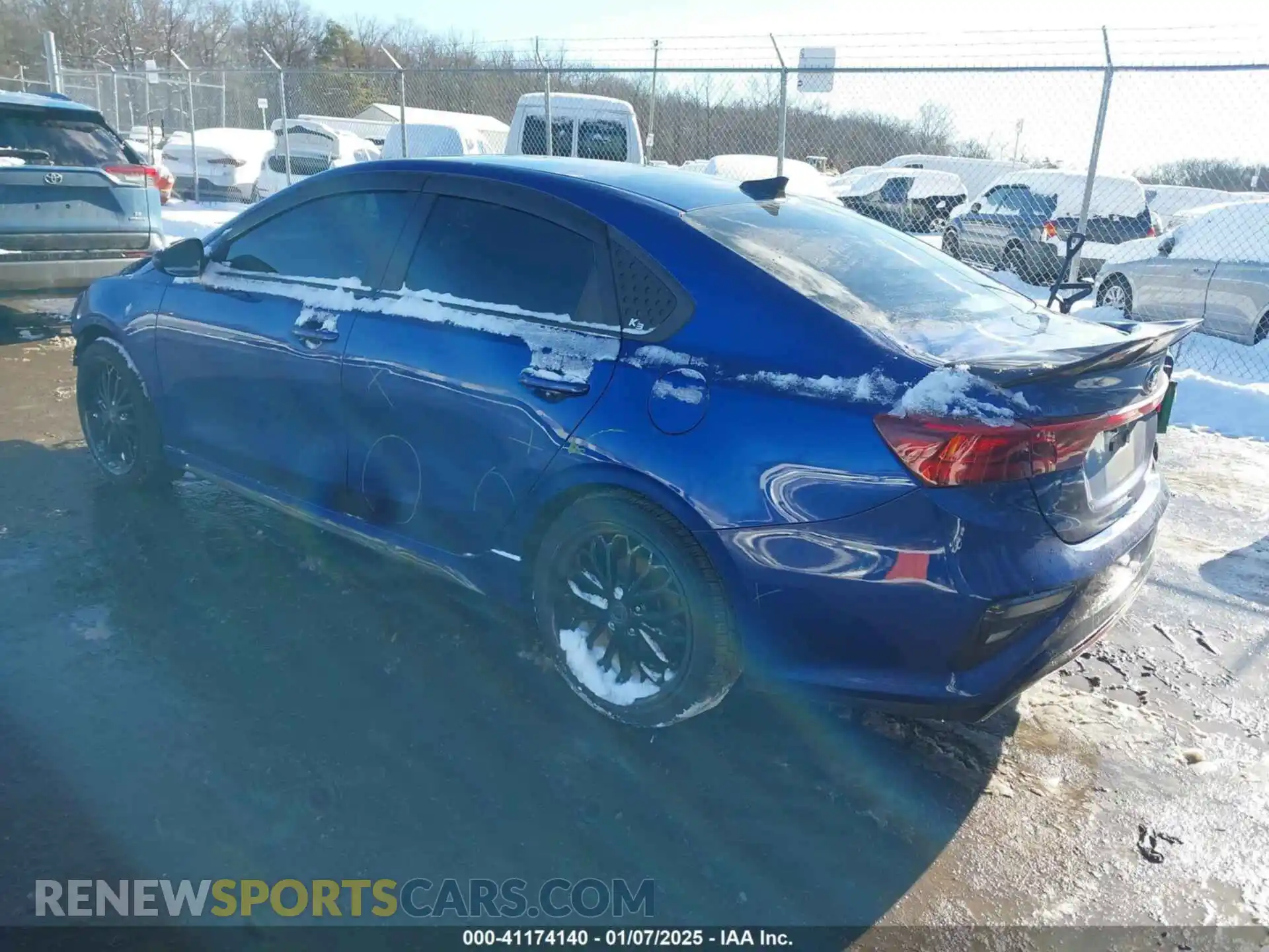 3 Photograph of a damaged car 3KPF34AD3ME289480 KIA FORTE 2021