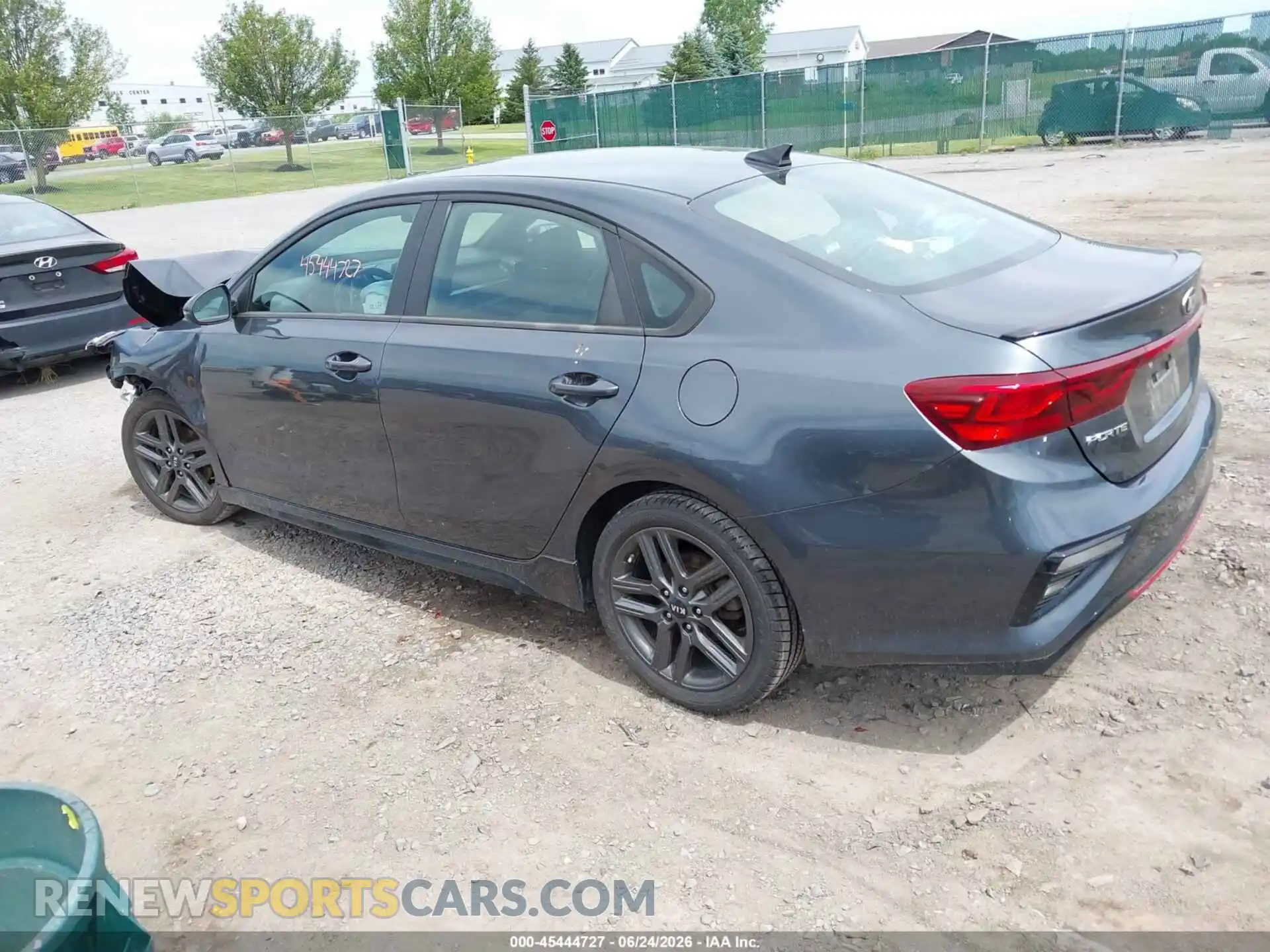 3 Photograph of a damaged car 3KPF34AD3ME297031 KIA FORTE 2021