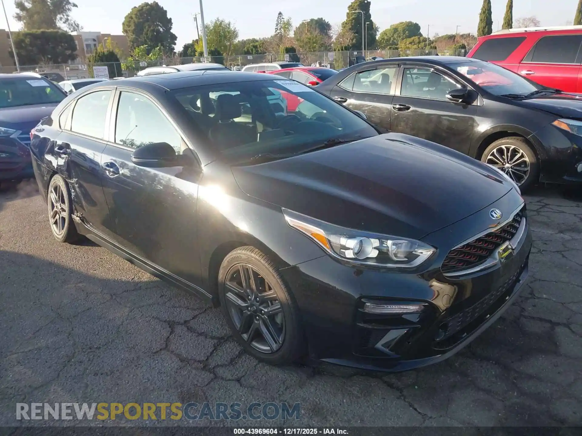 1 Photograph of a damaged car 3KPF34AD3ME351413 KIA FORTE 2021