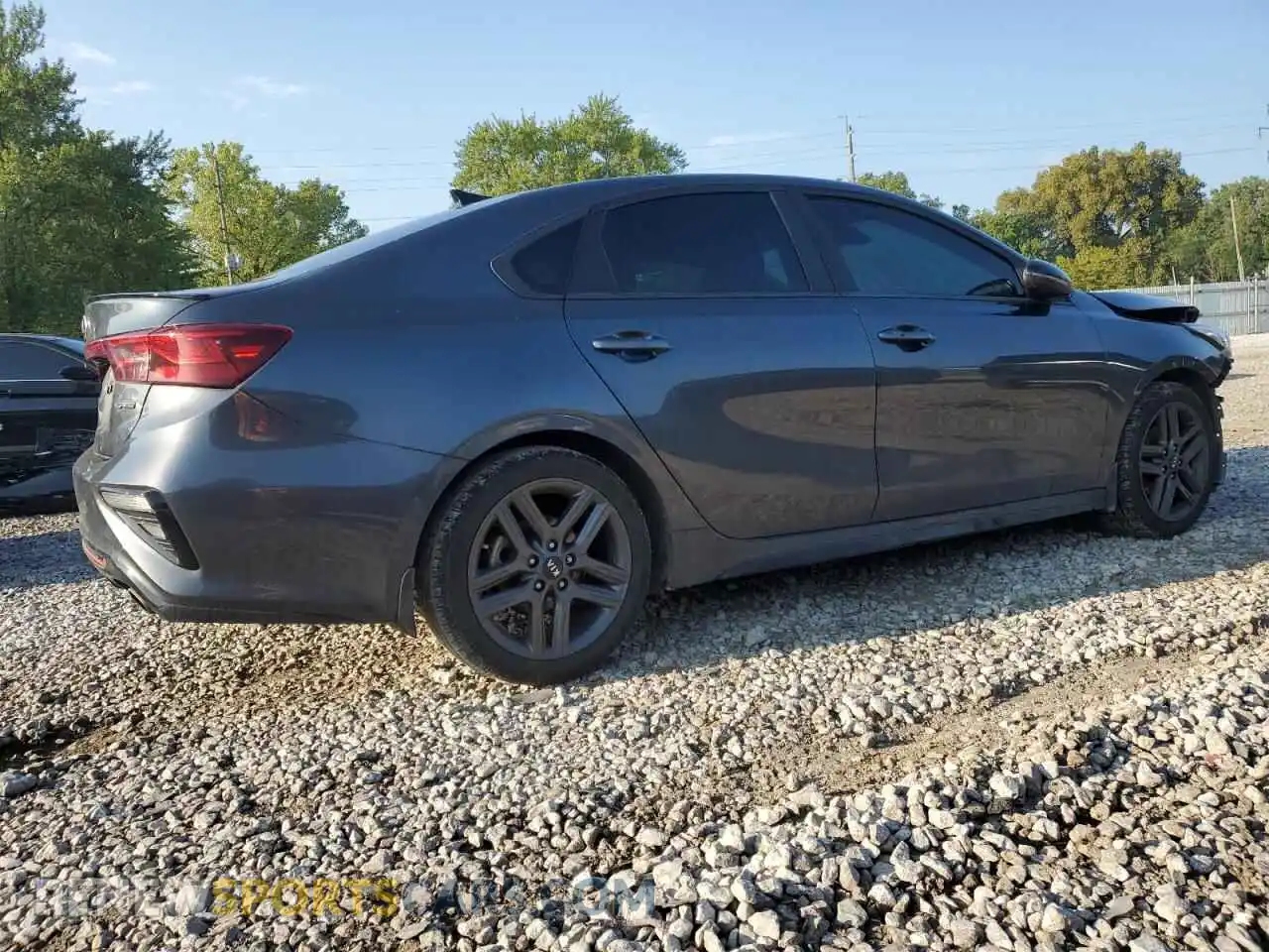 3 Photograph of a damaged car 3KPF34AD3ME408774 KIA FORTE 2021