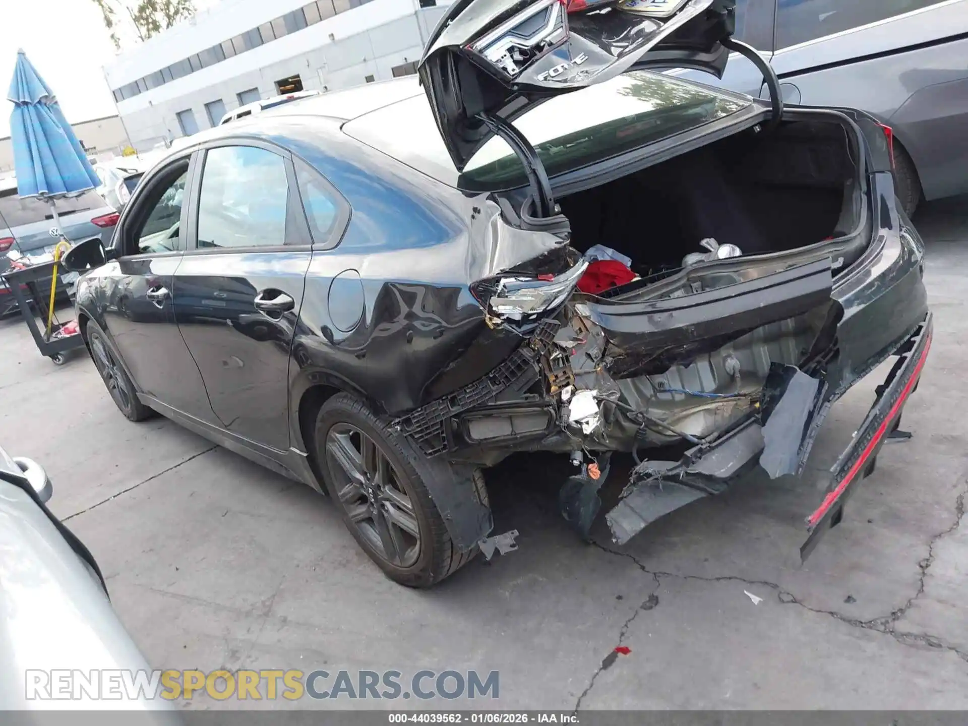 3 Photograph of a damaged car 3KPF34AD4ME280397 KIA FORTE 2021