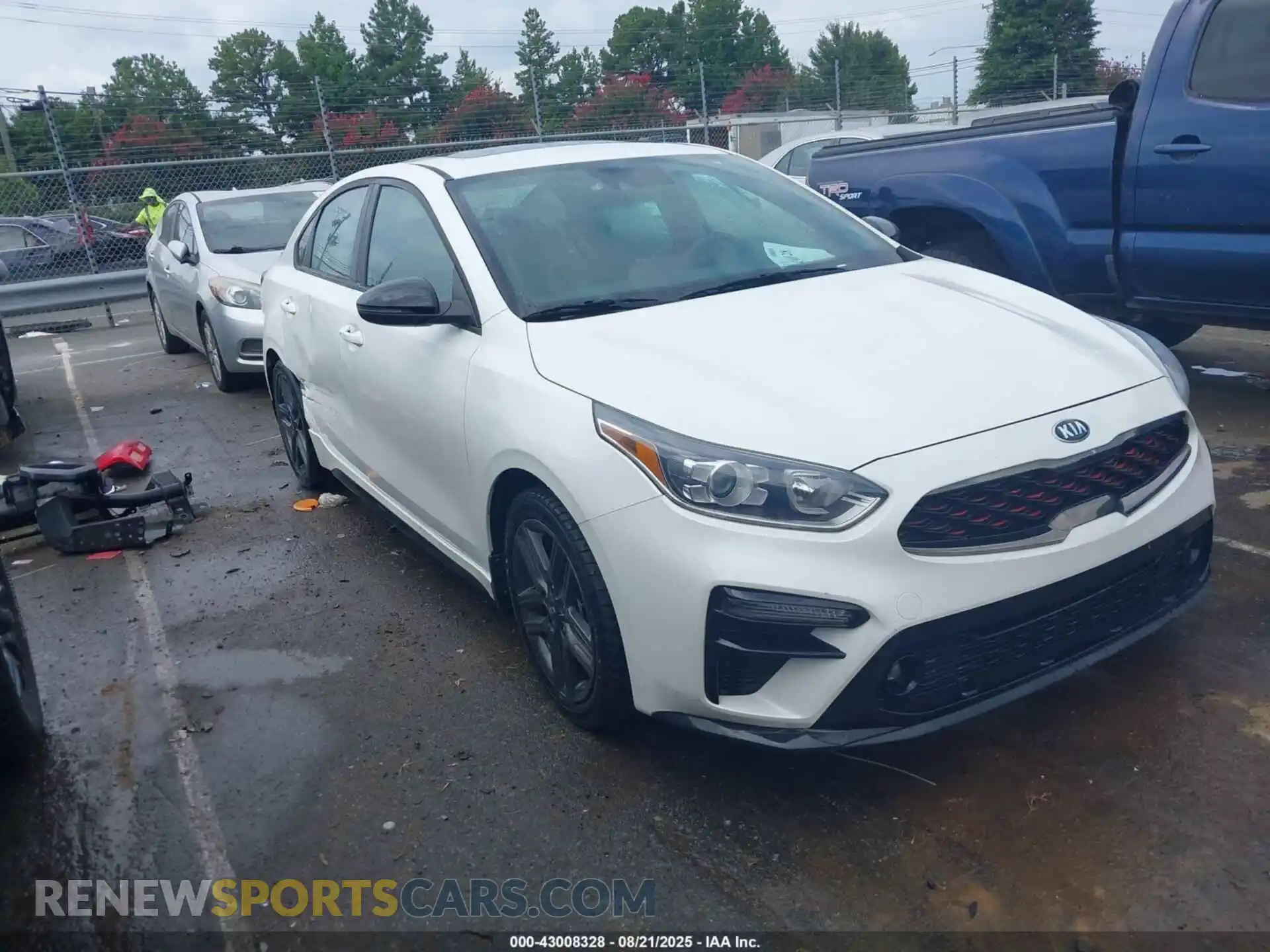 1 Photograph of a damaged car 3KPF34AD4ME288838 KIA FORTE 2021