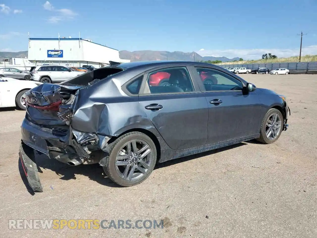 3 Photograph of a damaged car 3KPF34AD4ME292338 KIA FORTE 2021