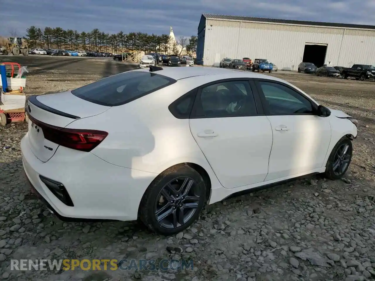 3 Photograph of a damaged car 3KPF34AD4ME390804 KIA FORTE 2021