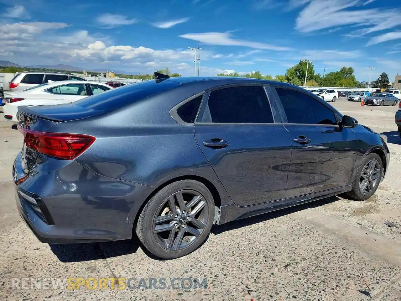 3 fotografías del automóvil dañado 3KPF34AD5ME268422 KIA FORTE 2021