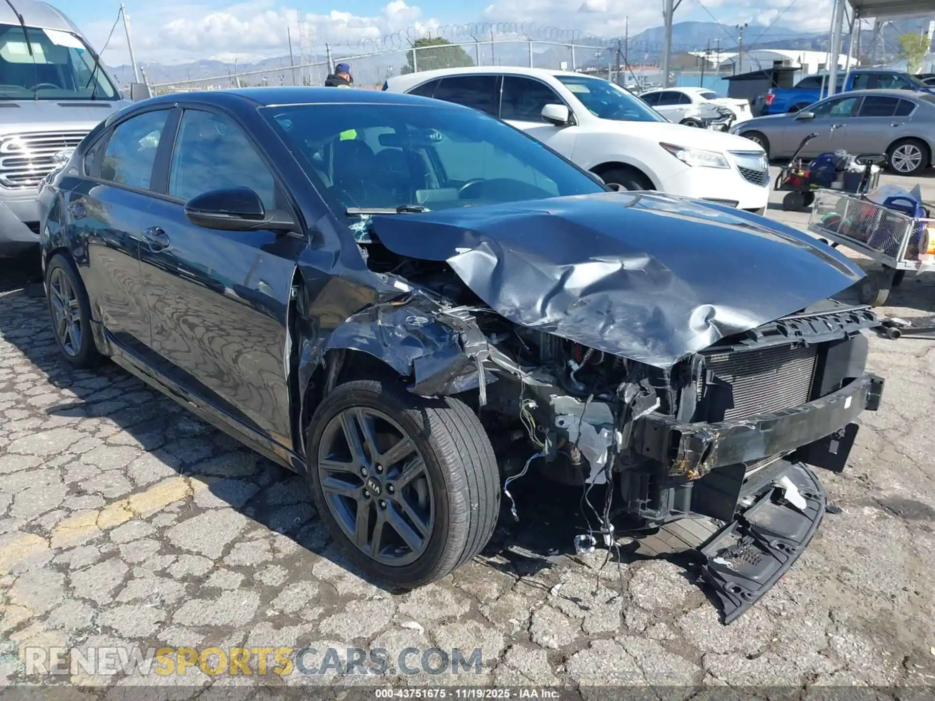 1 Photograph of a damaged car 3KPF34AD5ME354071 KIA FORTE 2021