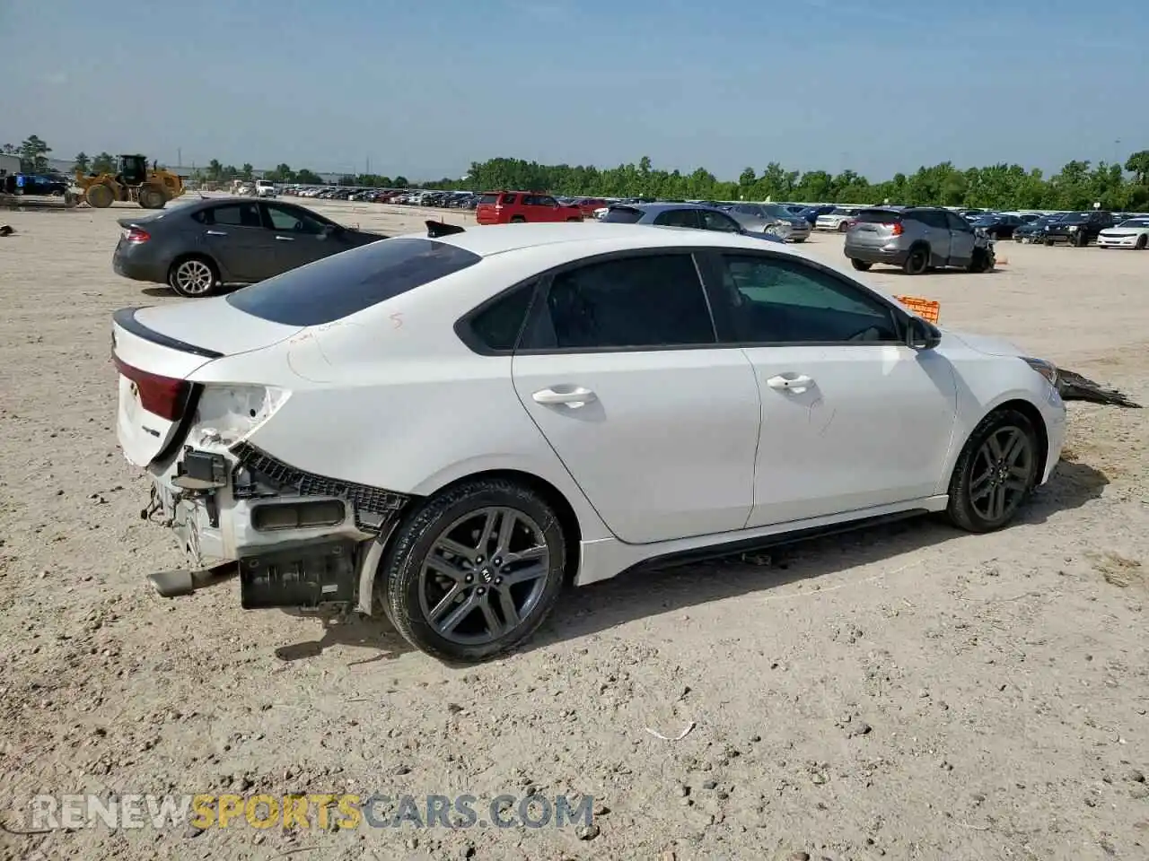 3 Photograph of a damaged car 3KPF34AD5ME396885 KIA FORTE 2021