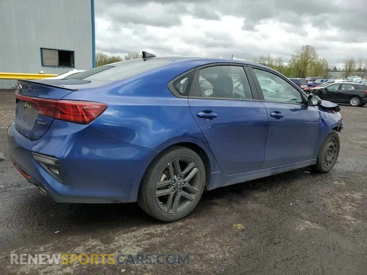 3 Photograph of a damaged car 3KPF34AD6ME280868 KIA FORTE 2021