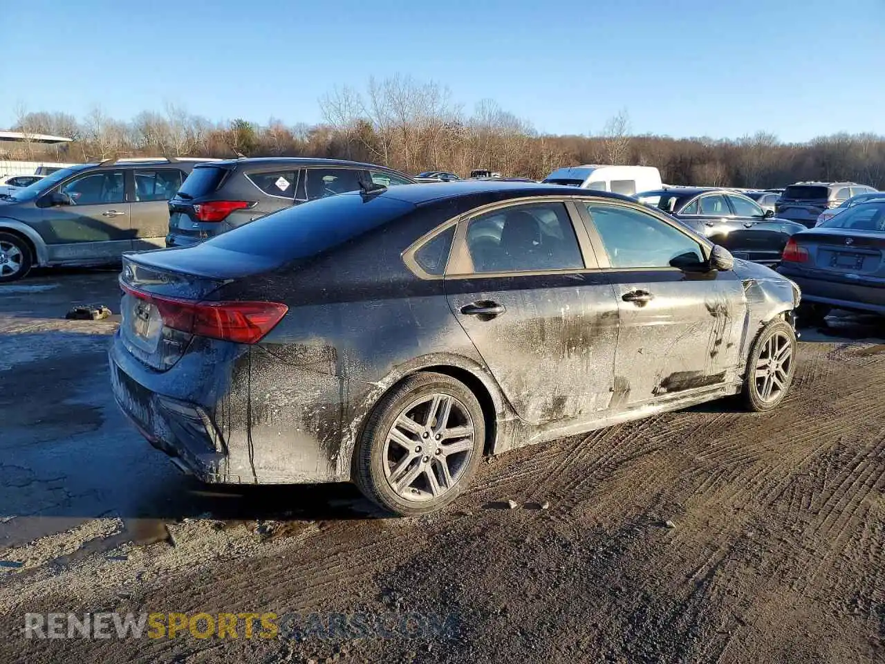3 Photograph of a damaged car 3KPF34AD6ME319149 KIA FORTE 2021
