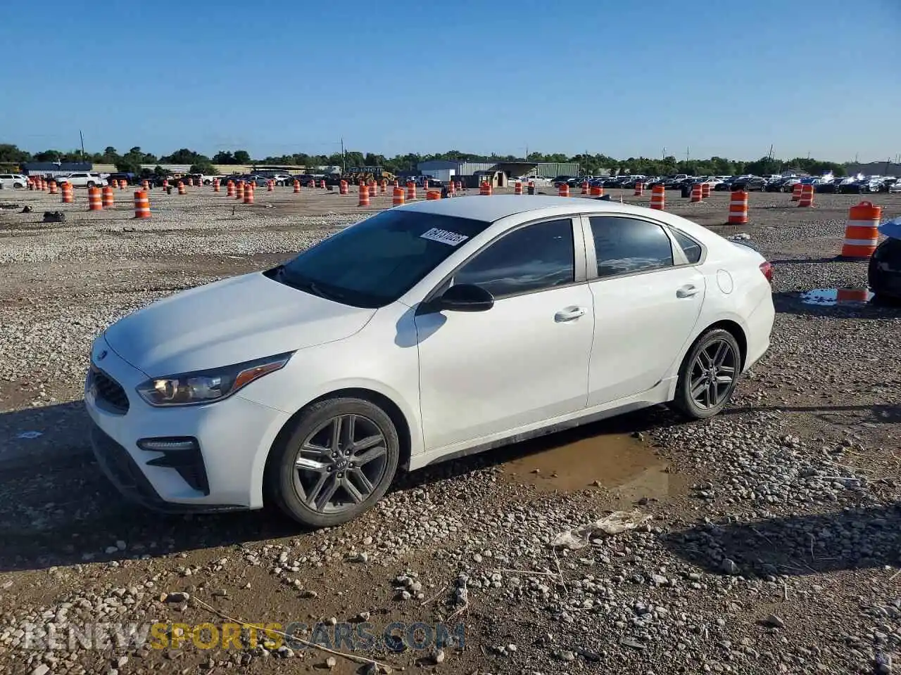 1 Photograph of a damaged car 3KPF34AD6ME365564 KIA FORTE 2021