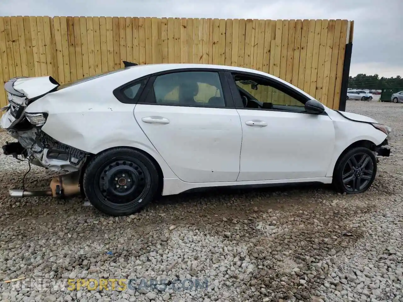 3 Photograph of a damaged car 3KPF34AD7ME374046 KIA FORTE 2021