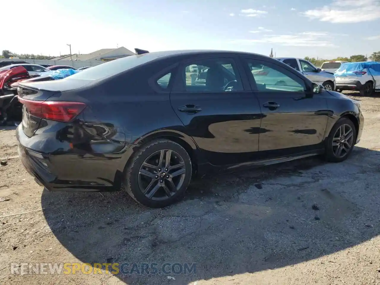 3 Photograph of a damaged car 3KPF34AD8ME271010 KIA FORTE 2021