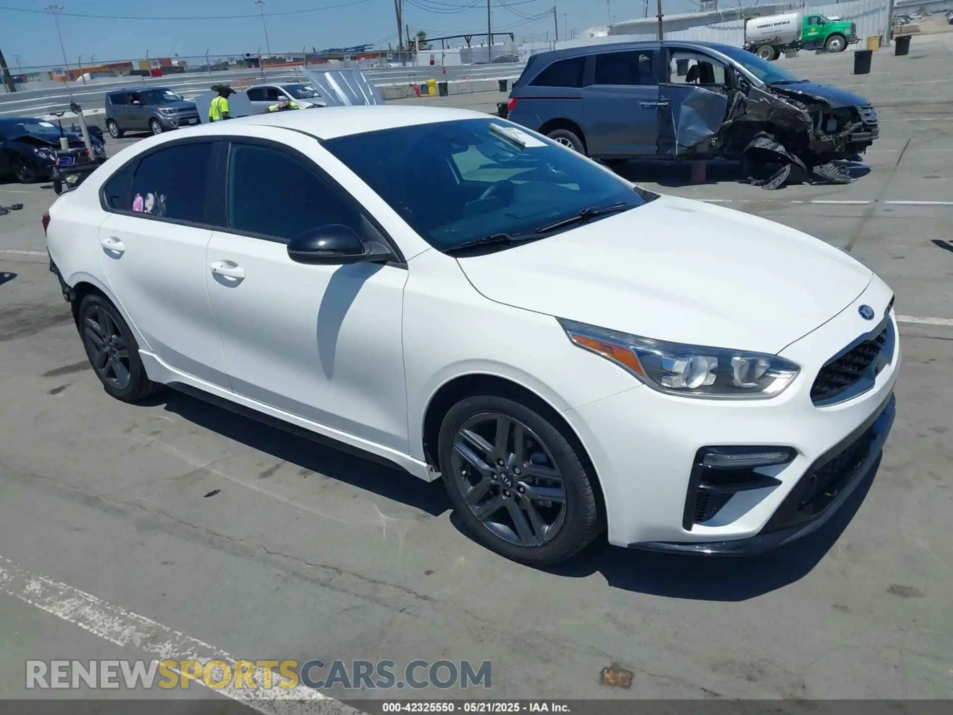 1 Фотография поврежденного автомобиля 3KPF34AD8ME284470 KIA FORTE 2021