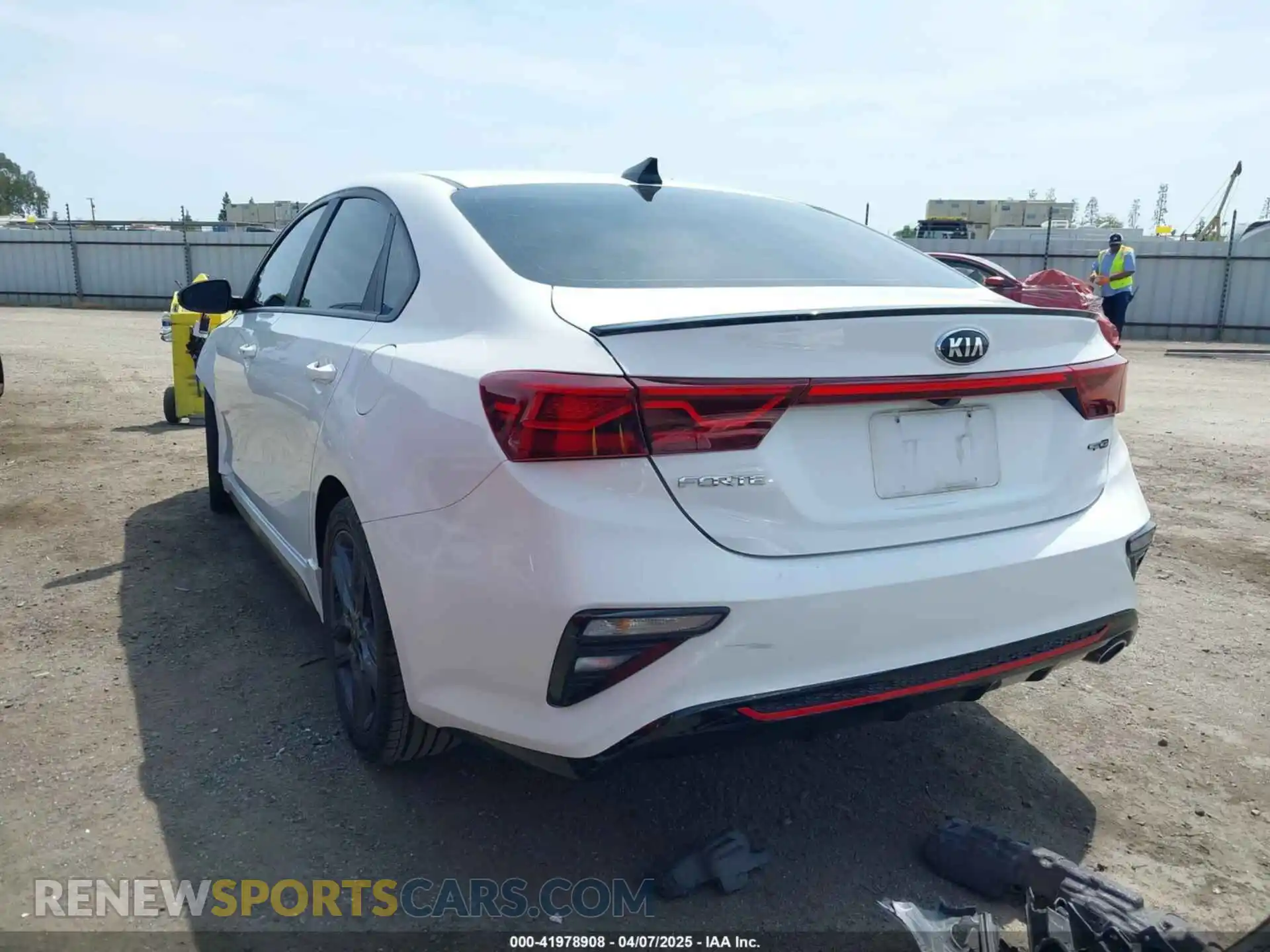 3 Photograph of a damaged car 3KPF34AD8ME350662 KIA FORTE 2021