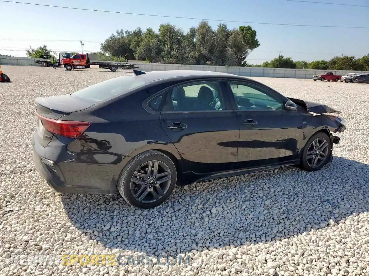 3 Photograph of a damaged car 3KPF34AD8ME418880 KIA FORTE 2021