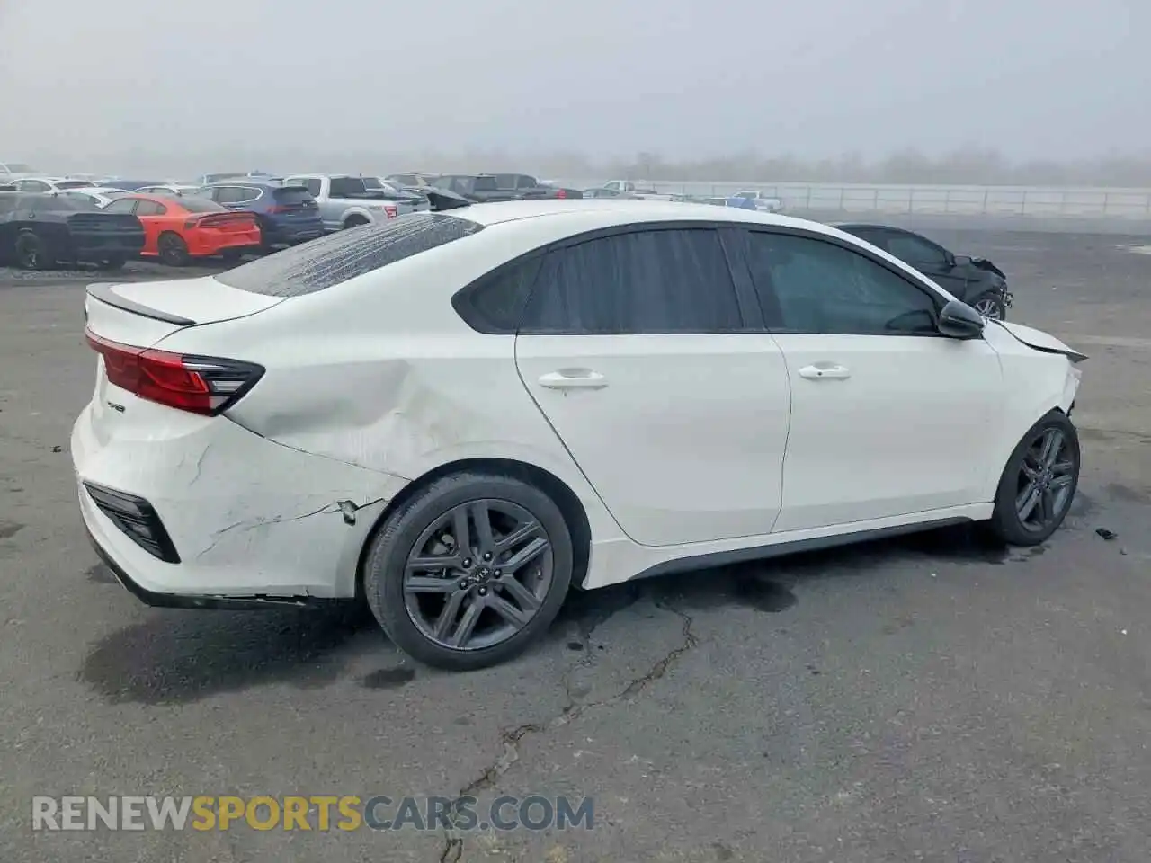 3 Photograph of a damaged car 3KPF34AD9ME285241 KIA FORTE 2021