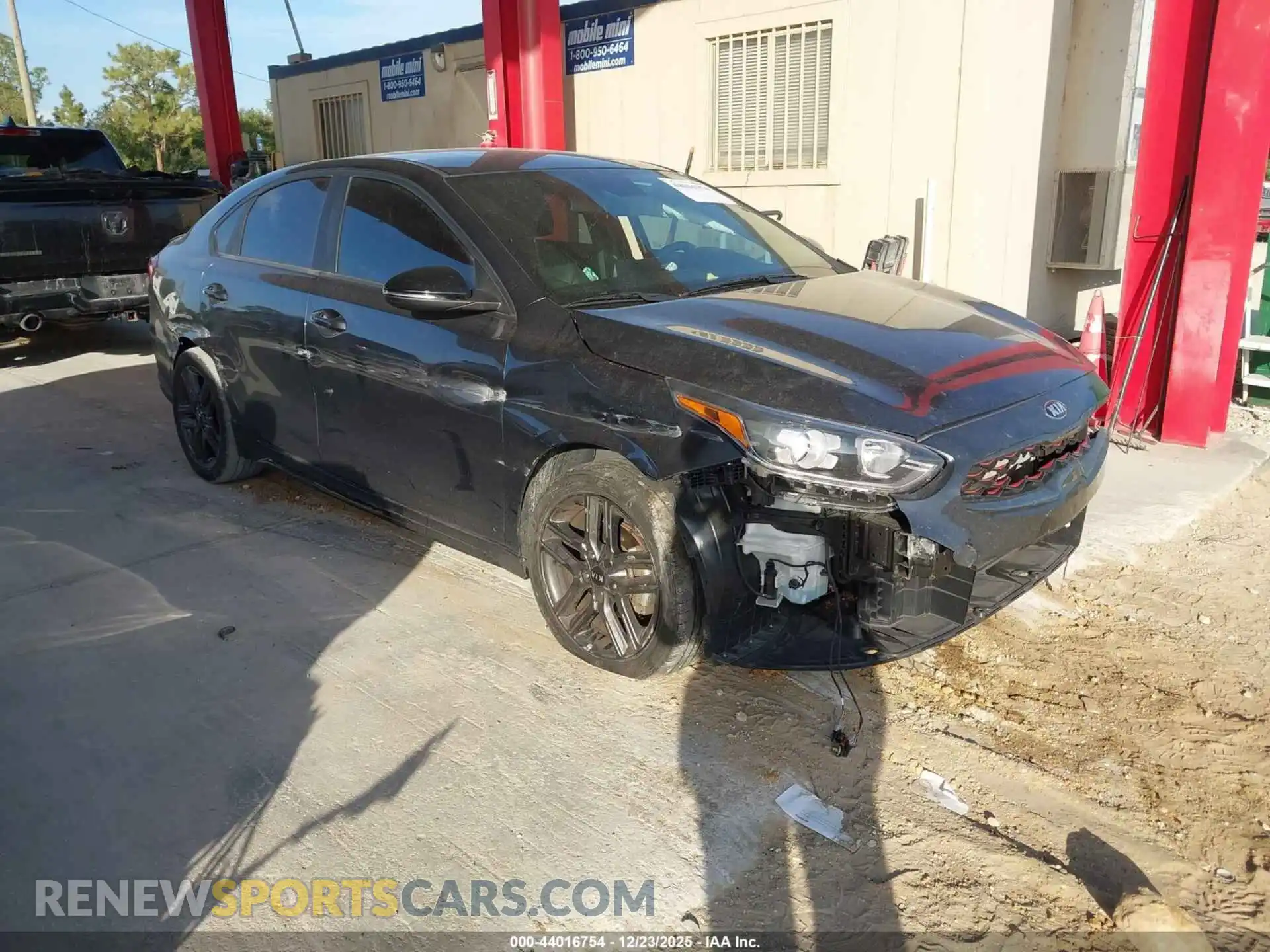 1 Photograph of a damaged car 3KPF34AD9ME291833 KIA FORTE 2021