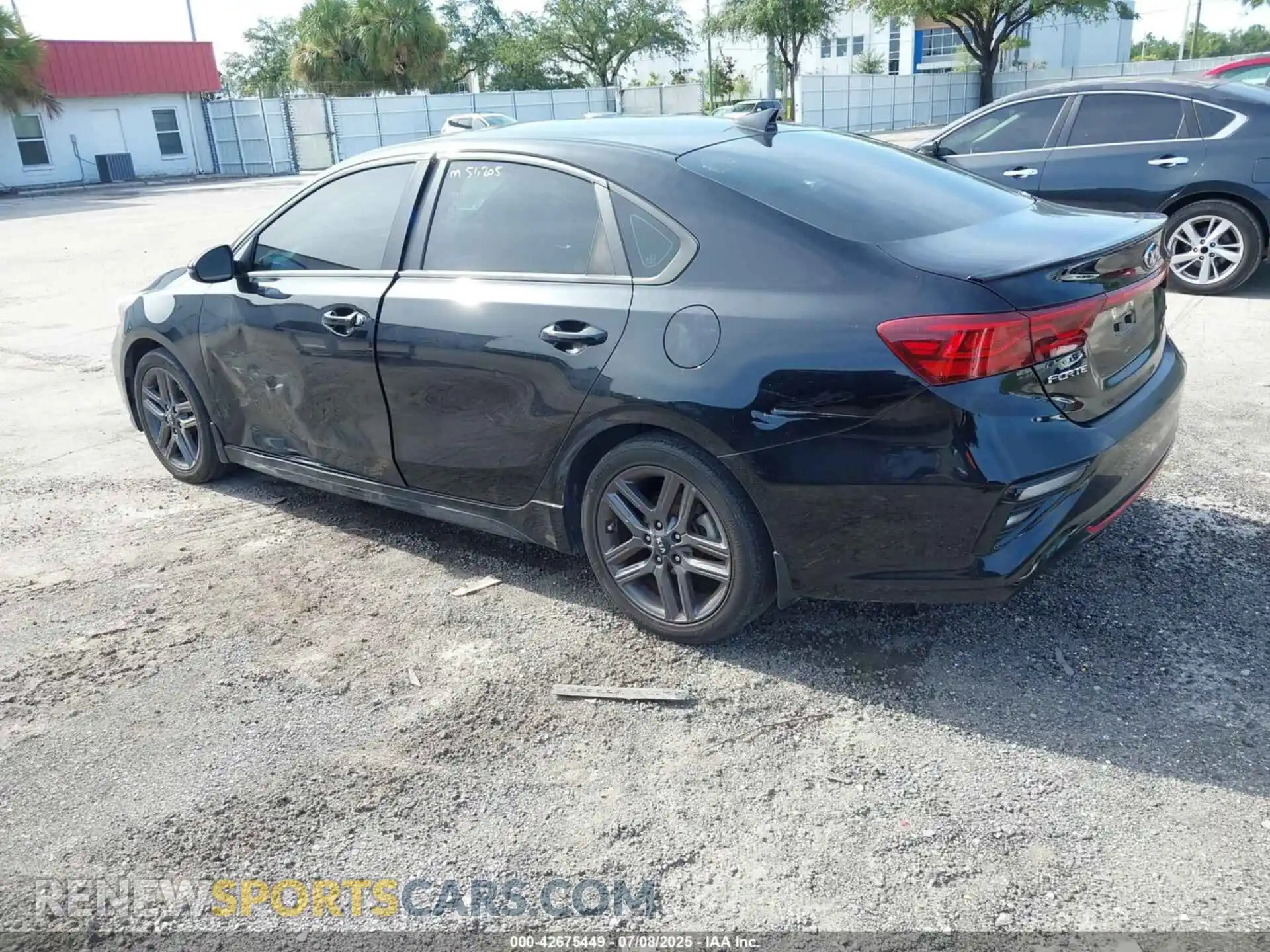 3 Photograph of a damaged car 3KPF34AD9ME326628 KIA FORTE 2021