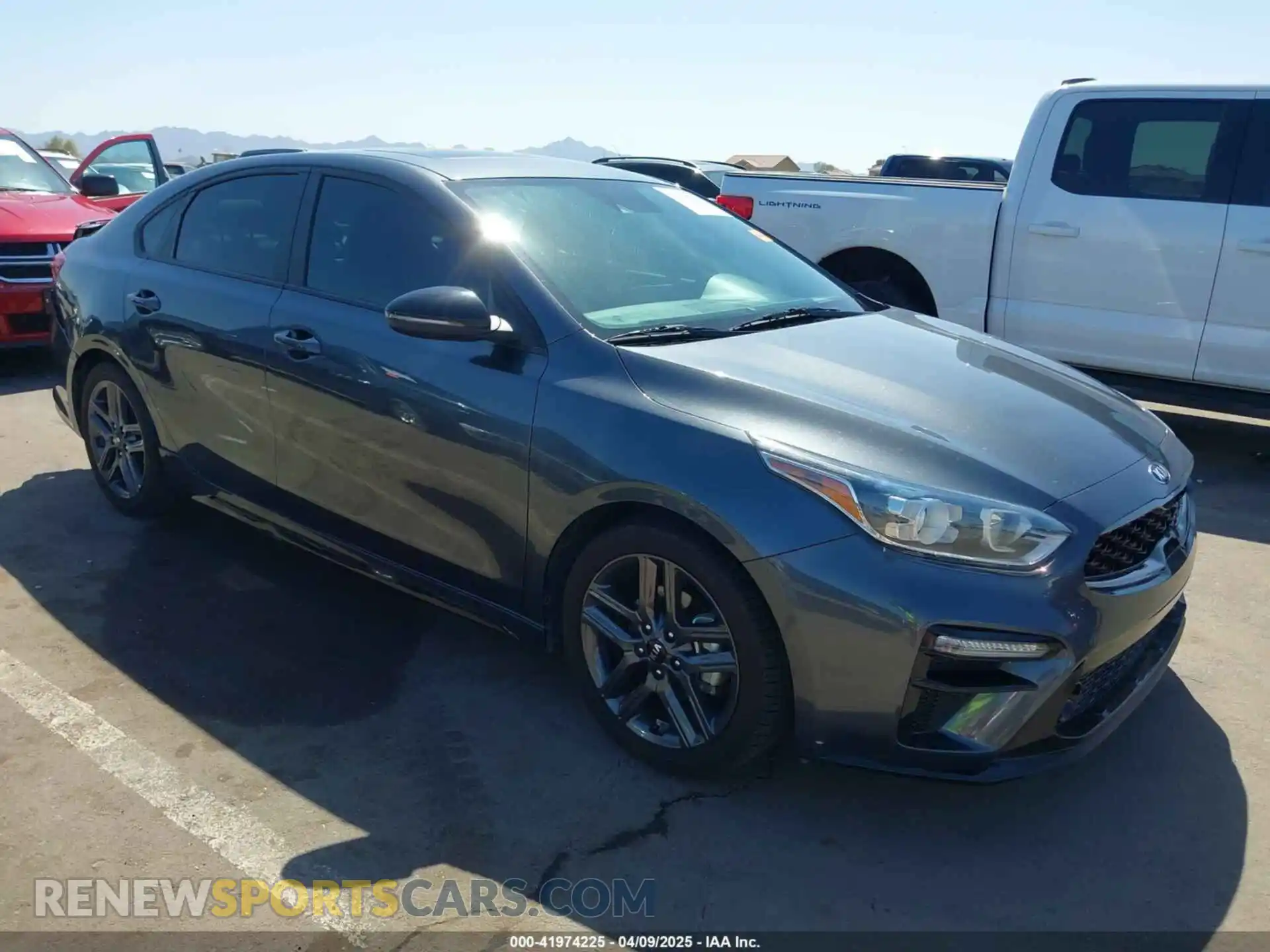 1 Photograph of a damaged car 3KPF34AD9ME329982 KIA FORTE 2021