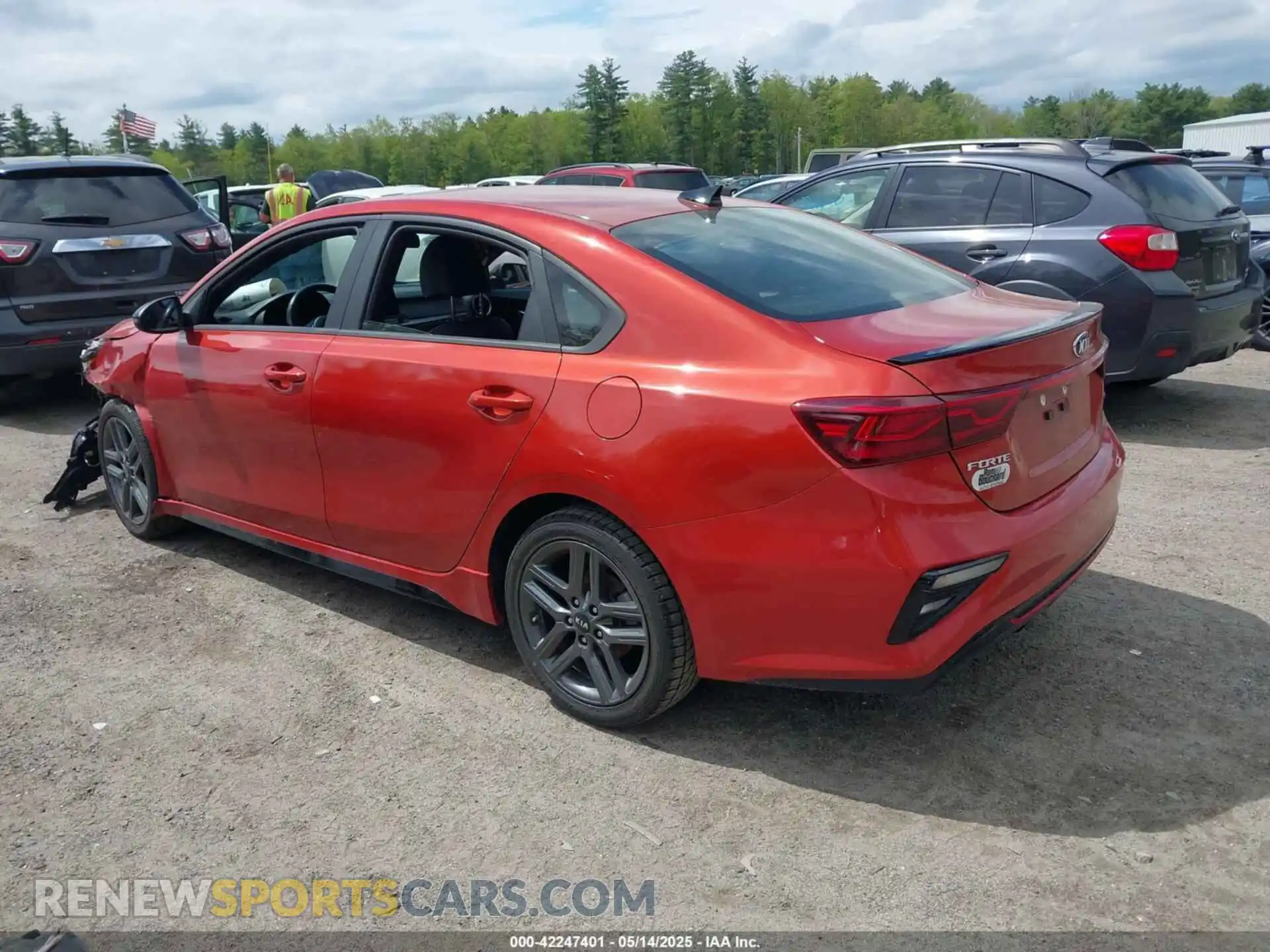3 Photograph of a damaged car 3KPF34AD9ME404146 KIA FORTE 2021