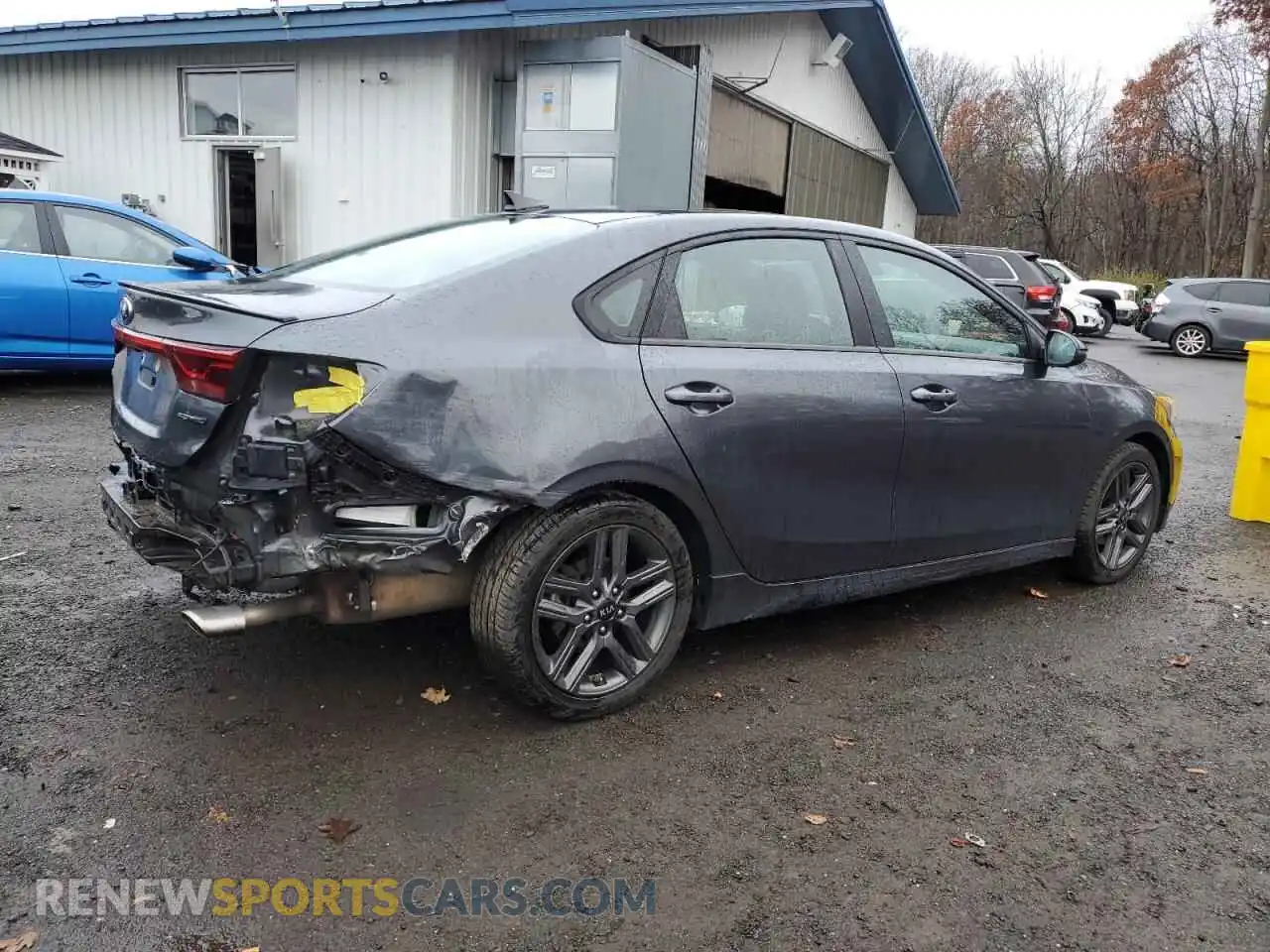 3 Photograph of a damaged car 3KPF34AD9ME419083 KIA FORTE 2021