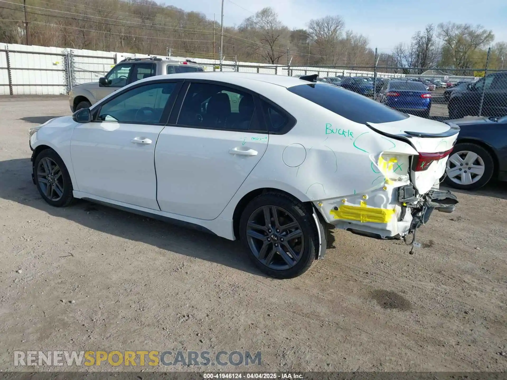 3 Photograph of a damaged car 3KPF34ADXME279657 KIA FORTE 2021