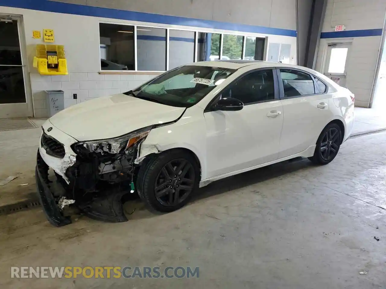 1 Photograph of a damaged car 3KPF34ADXME281148 KIA FORTE 2021