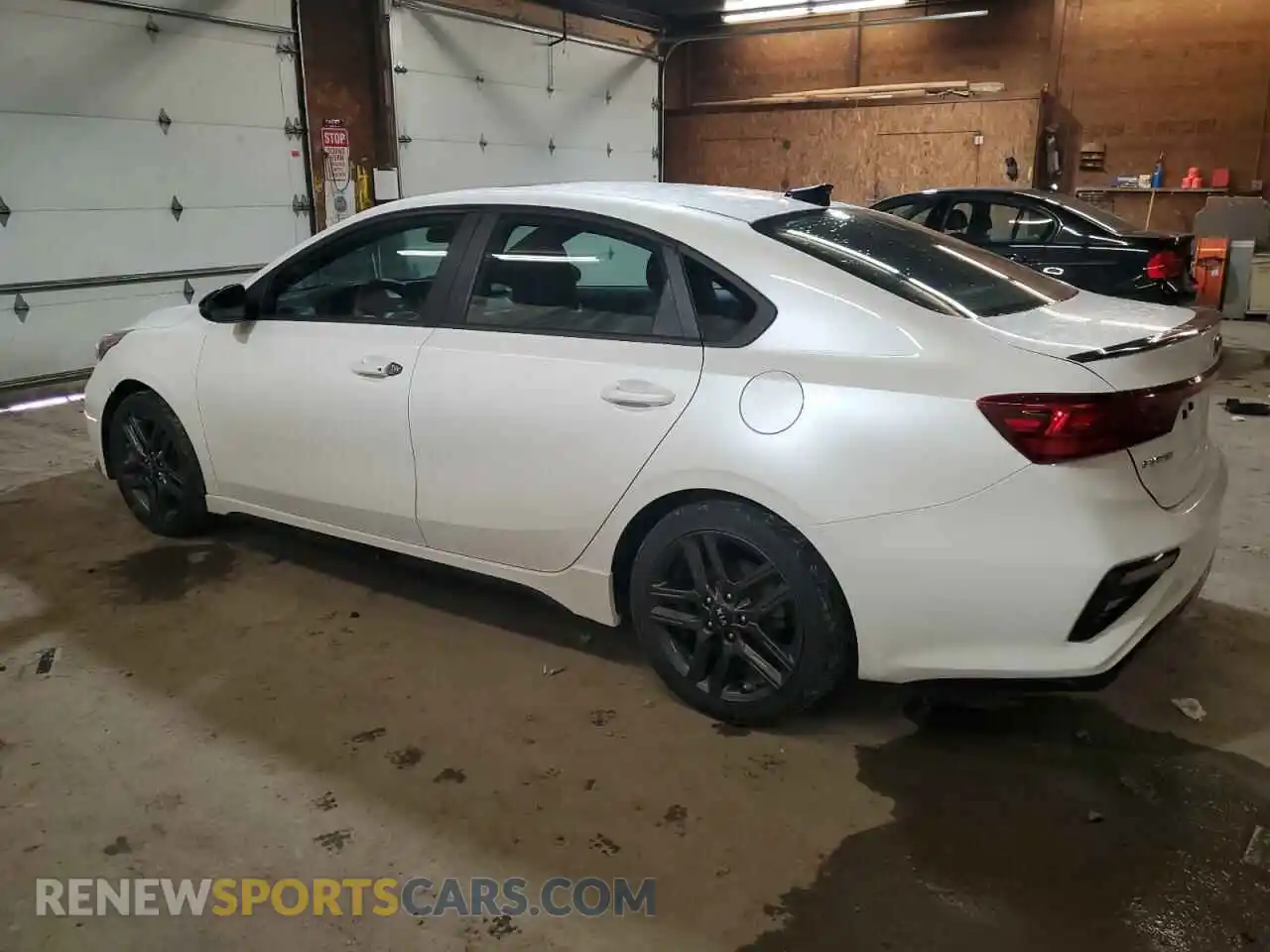 2 Photograph of a damaged car 3KPF34ADXME294692 KIA FORTE 2021
