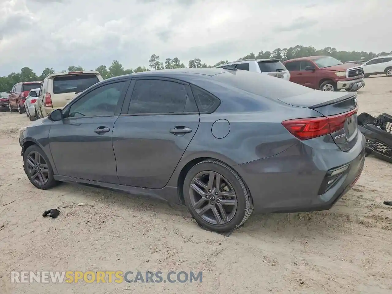 2 Photograph of a damaged car 3KPF34ADXME324676 KIA FORTE 2021