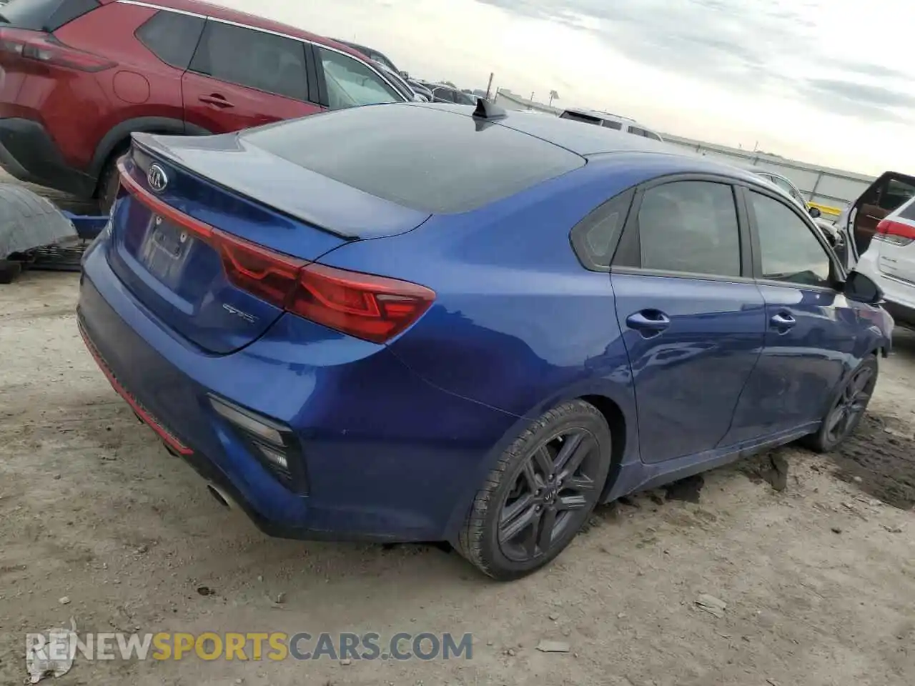3 Photograph of a damaged car 3KPF34ADXME332390 KIA FORTE 2021