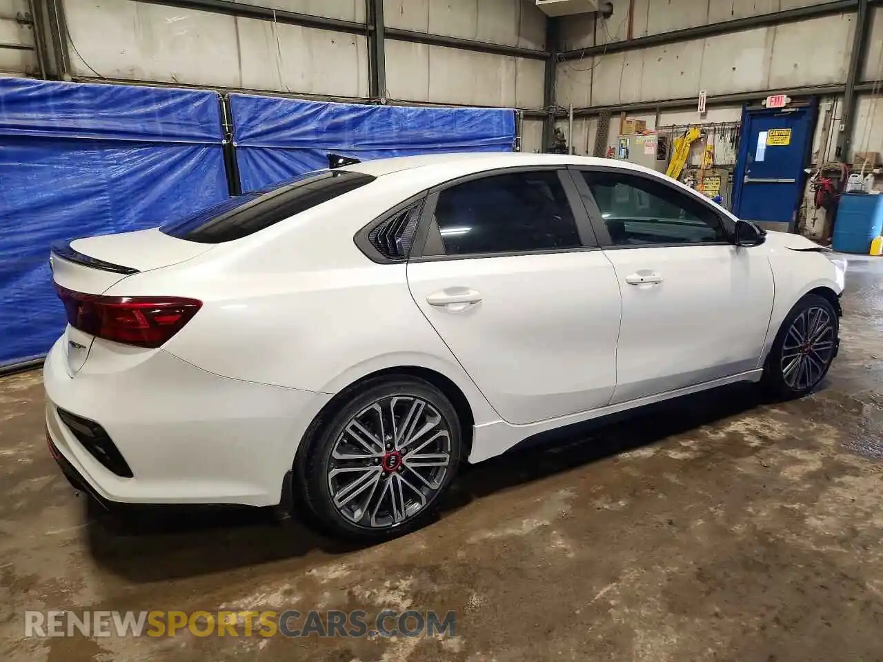 3 fotografías del automóvil dañado 3KPF44AC0ME281597 KIA FORTE 2021