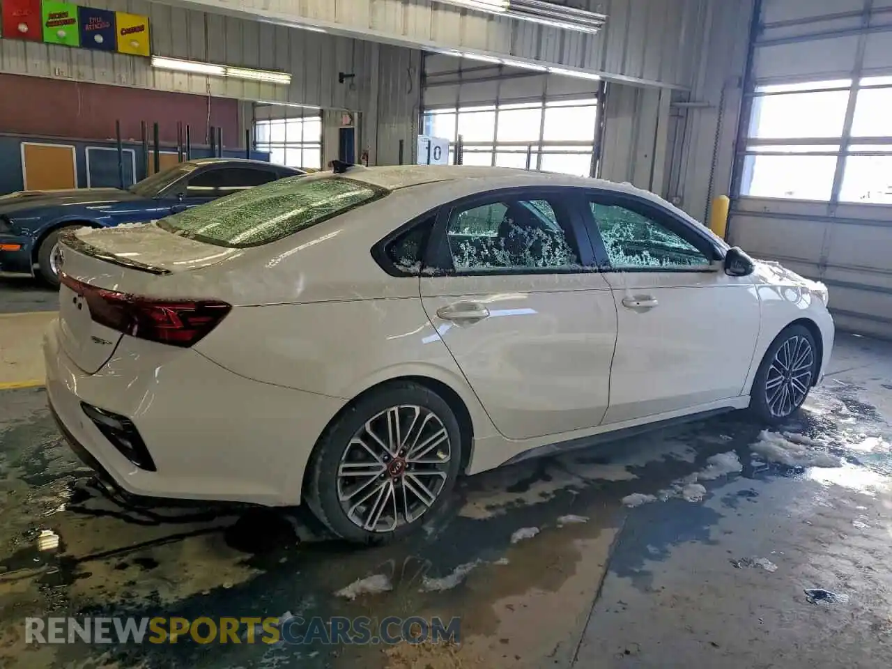3 Photograph of a damaged car 3KPF44AC0ME377780 KIA FORTE 2021