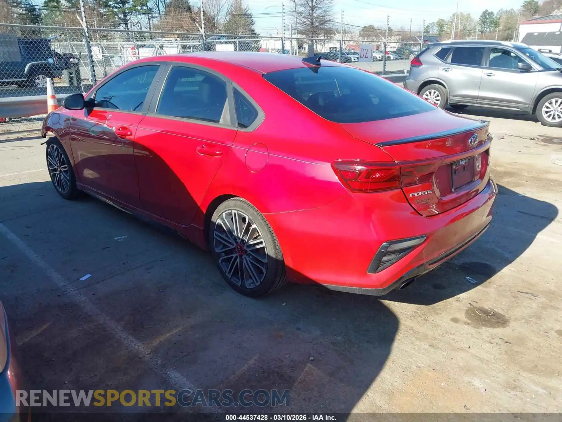 3 Photograph of a damaged car 3KPF44AC1ME314316 KIA FORTE 2021
