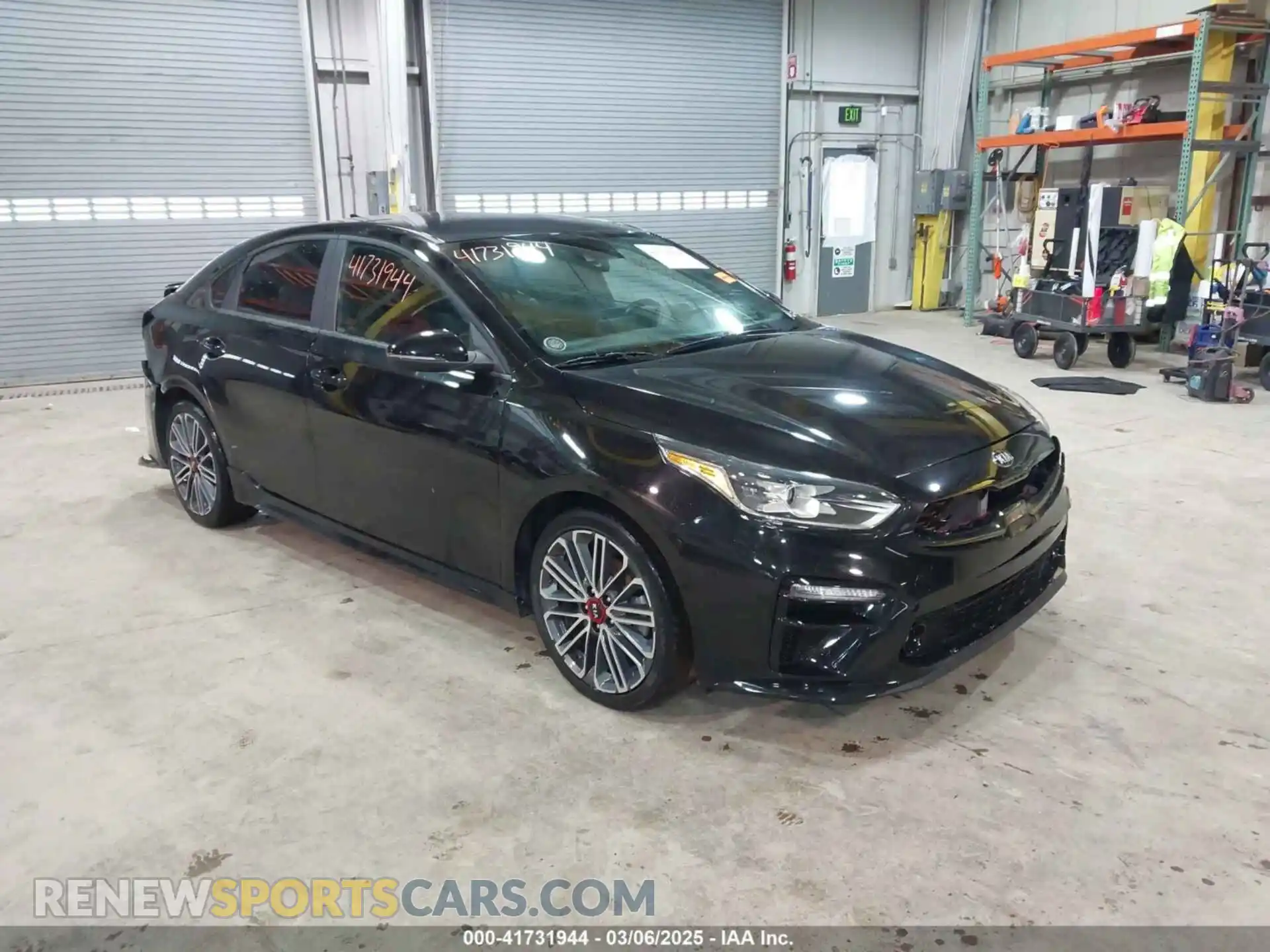 1 Photograph of a damaged car 3KPF44AC1ME394183 KIA FORTE 2021