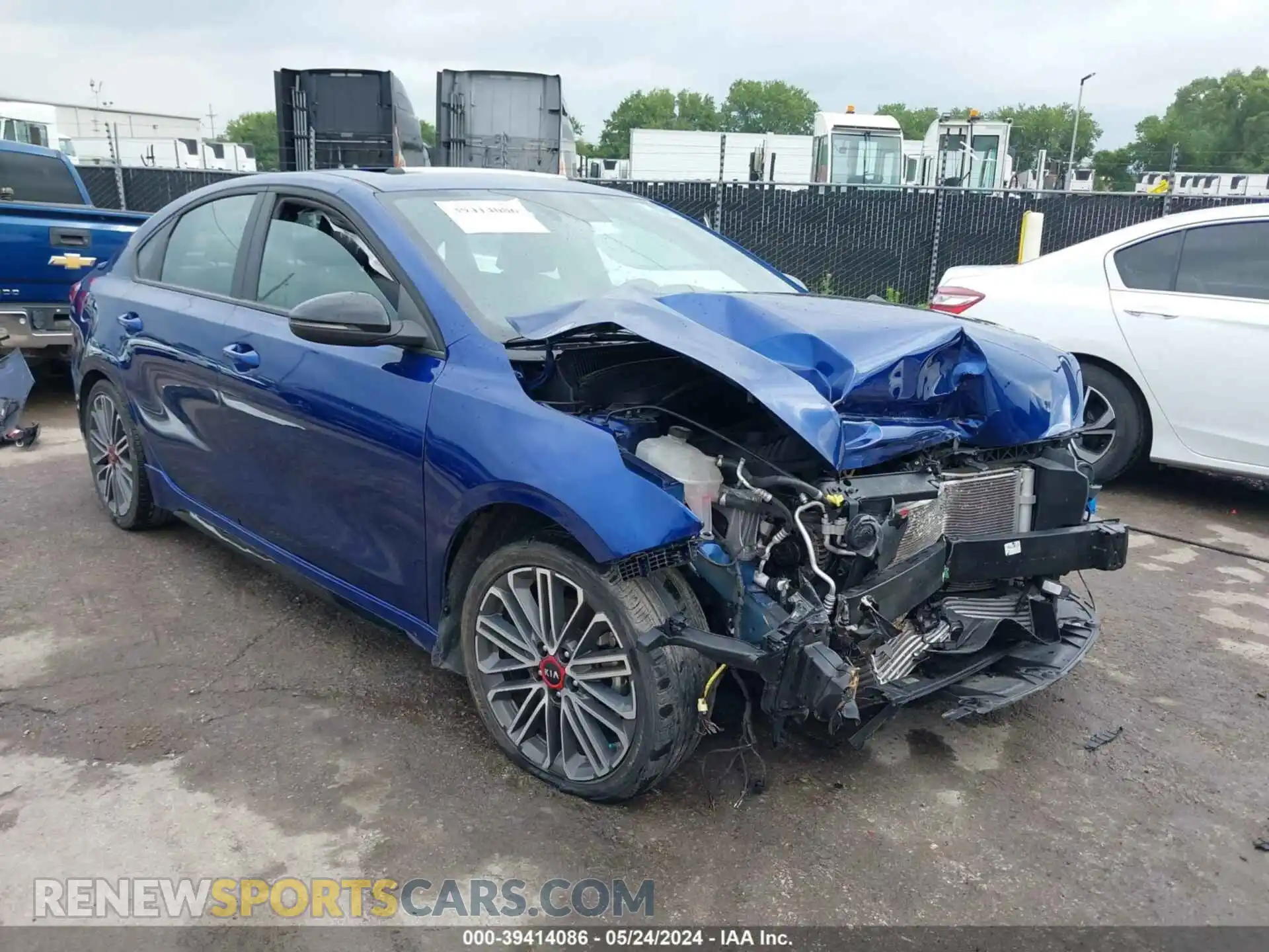 1 Photograph of a damaged car 3KPF44AC1ME394894 KIA FORTE 2021