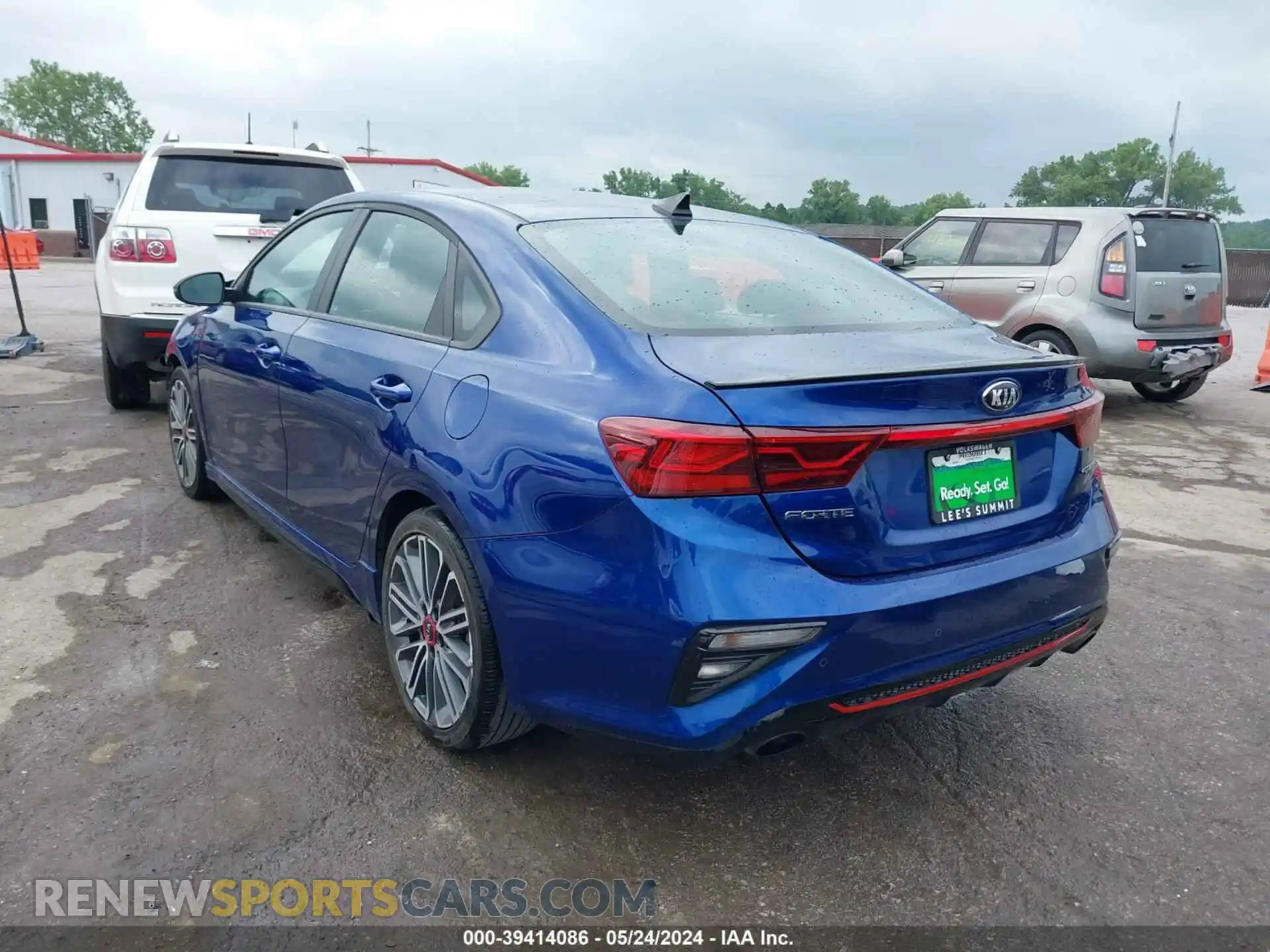3 Photograph of a damaged car 3KPF44AC1ME394894 KIA FORTE 2021