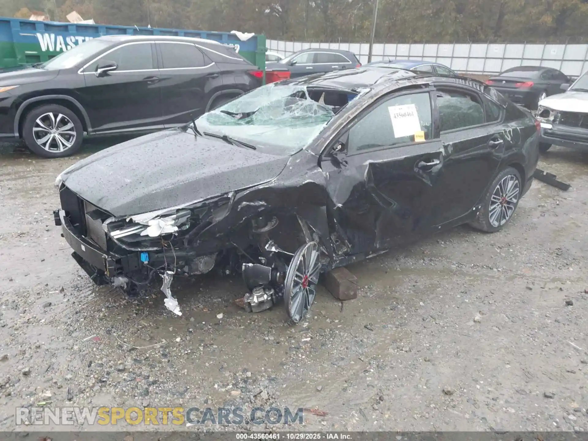 2 Photograph of a damaged car 3KPF44AC2ME318620 KIA FORTE 2021