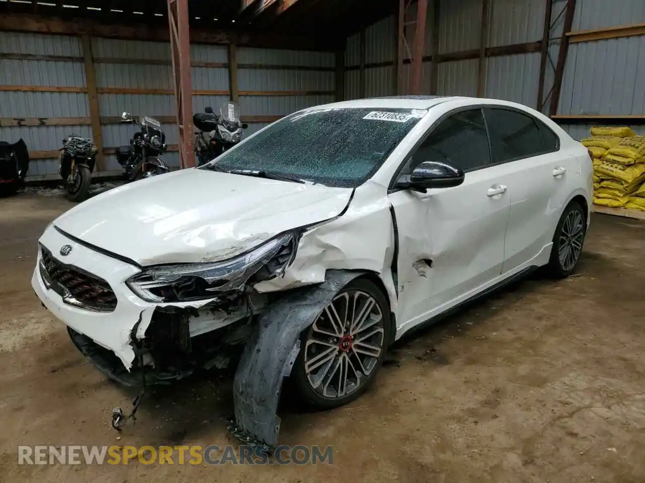 1 Photograph of a damaged car 3KPF44AC4ME366426 KIA FORTE 2021