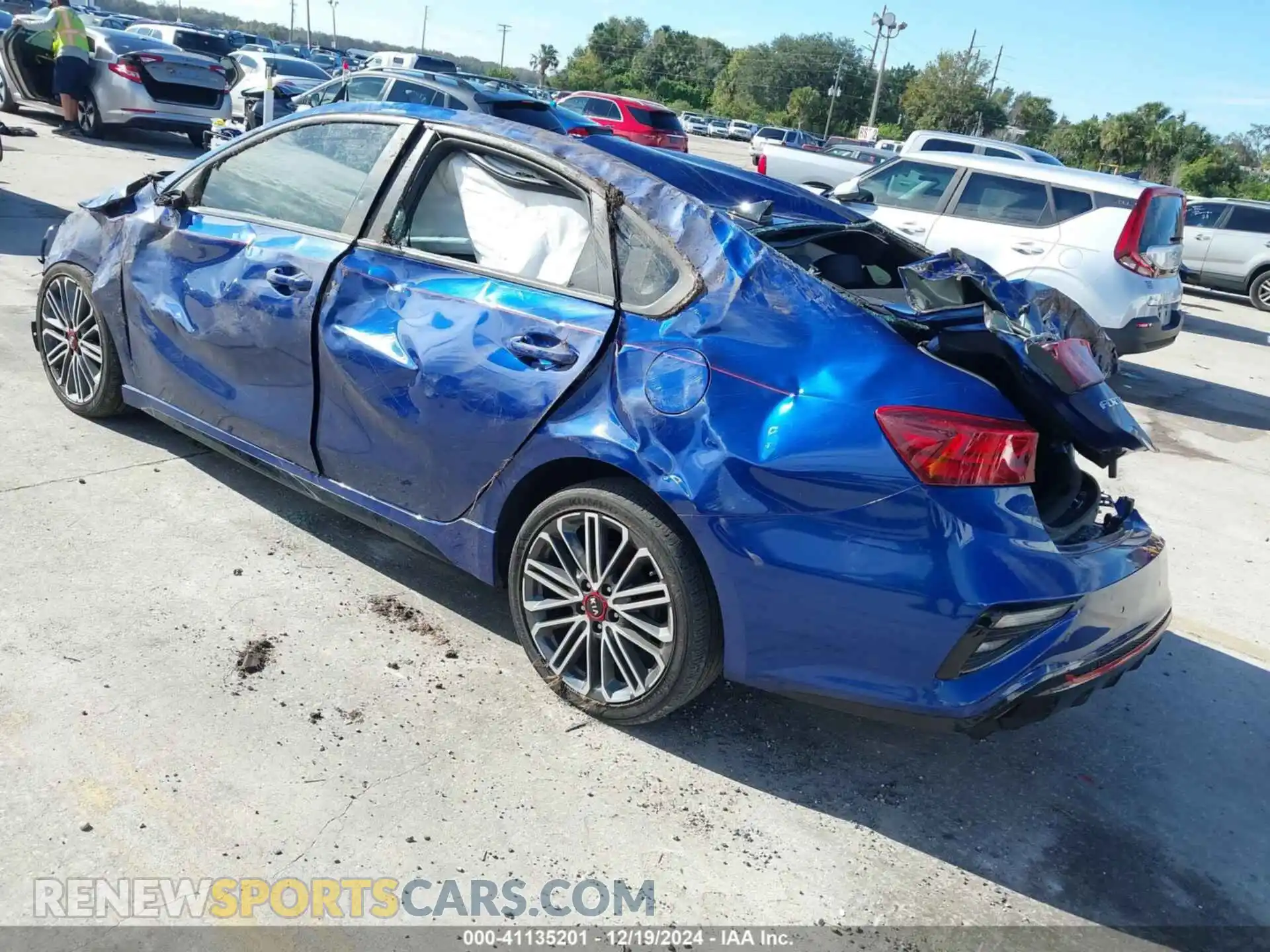 3 Photograph of a damaged car 3KPF44AC4ME409730 KIA FORTE 2021
