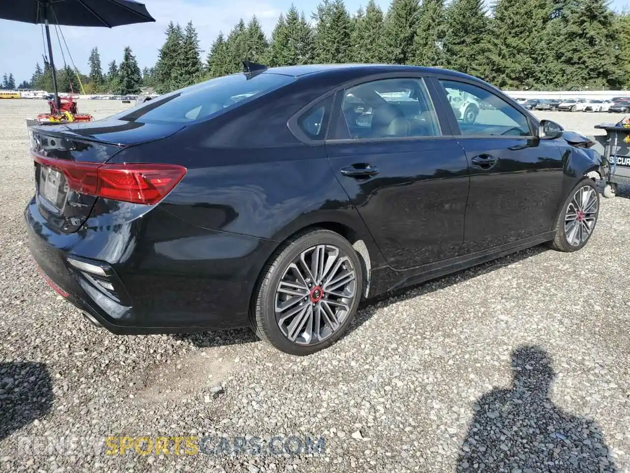 3 Photograph of a damaged car 3KPF44AC4ME412062 KIA FORTE 2021